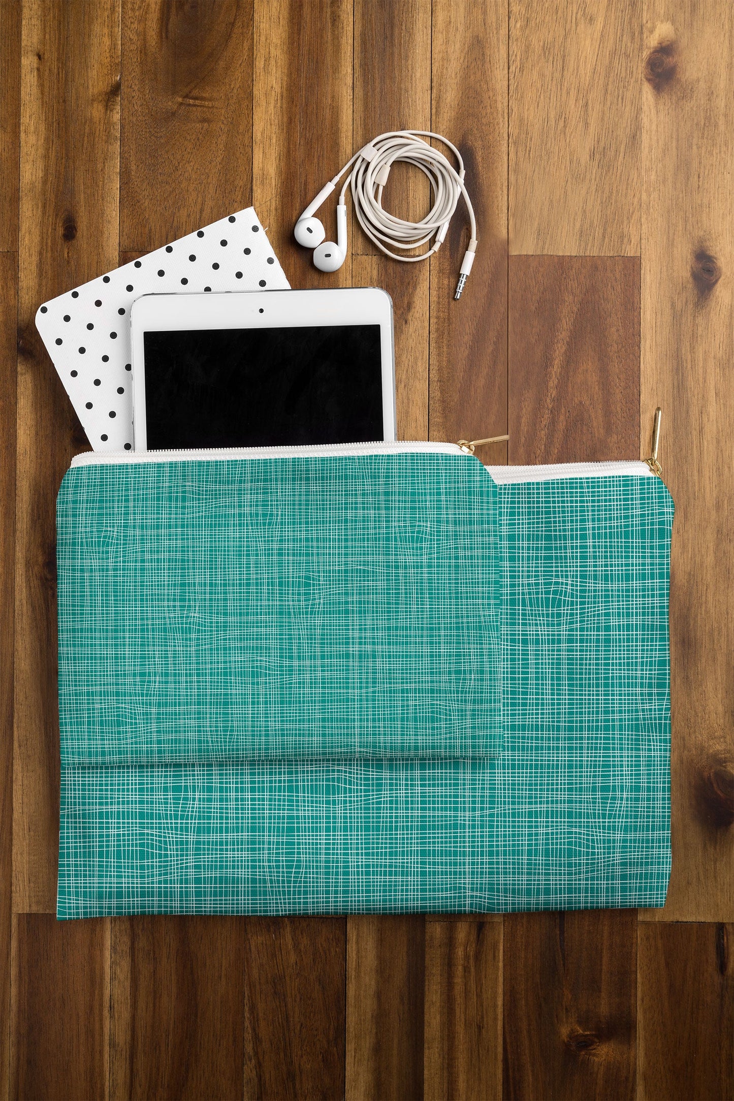 Camilla Foss Scandi Linen Pouch