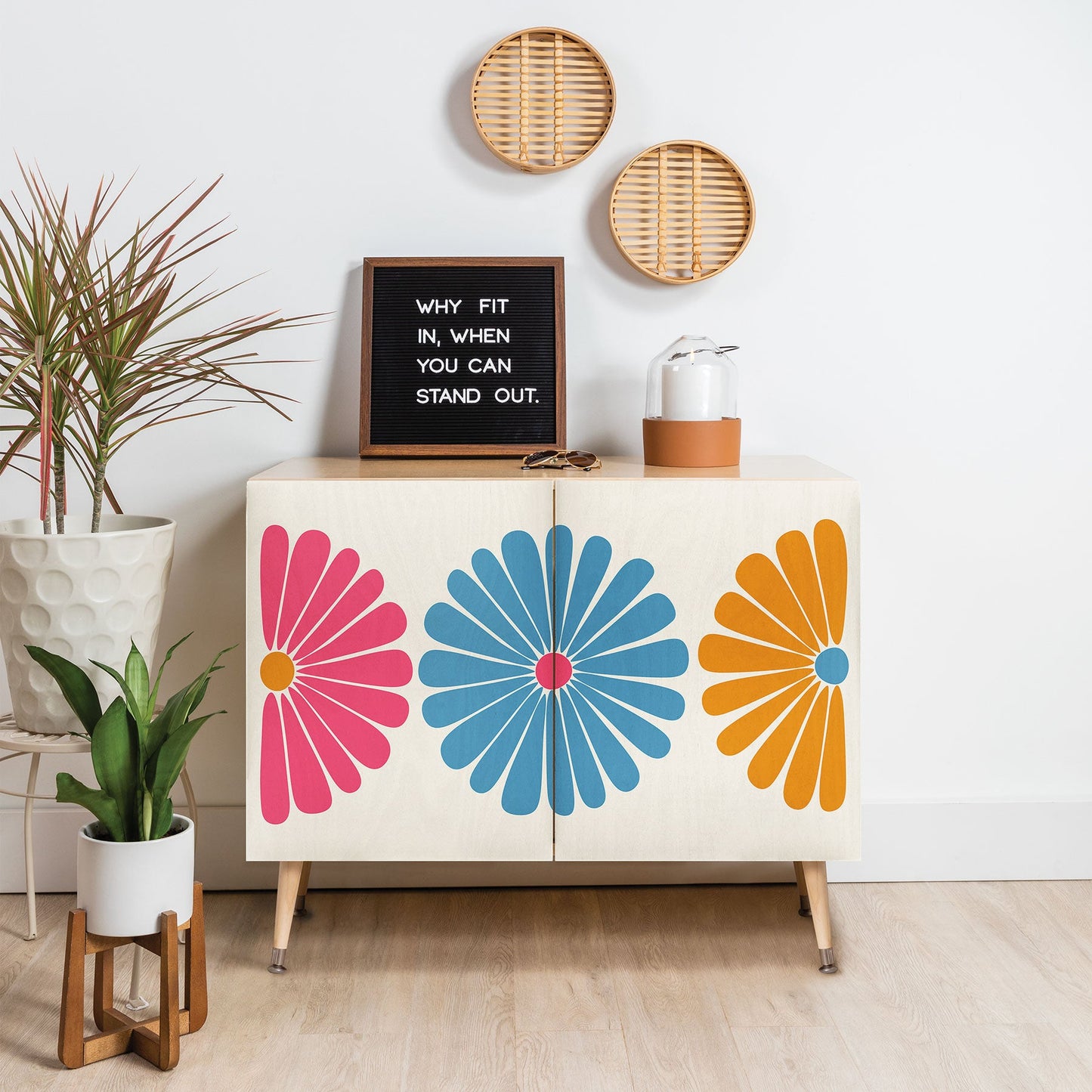 Colour Poems Retro Daisy Multicolor II Credenza