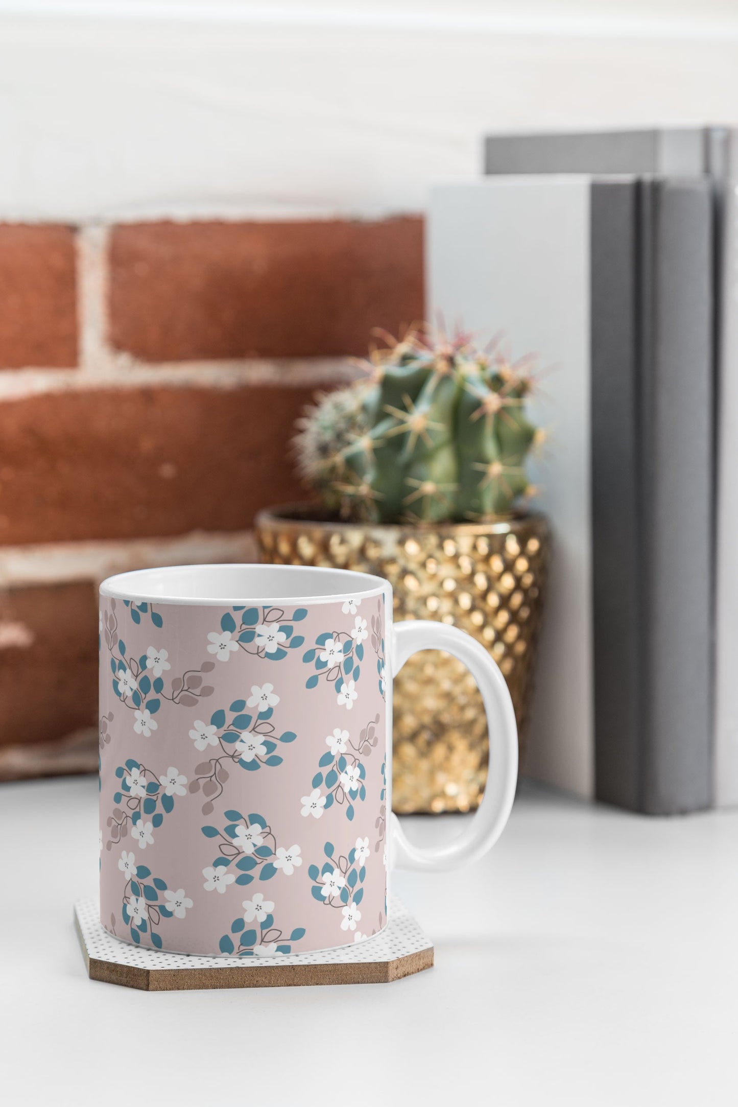 Mirimo Tiny White Flowers Coffee Mug