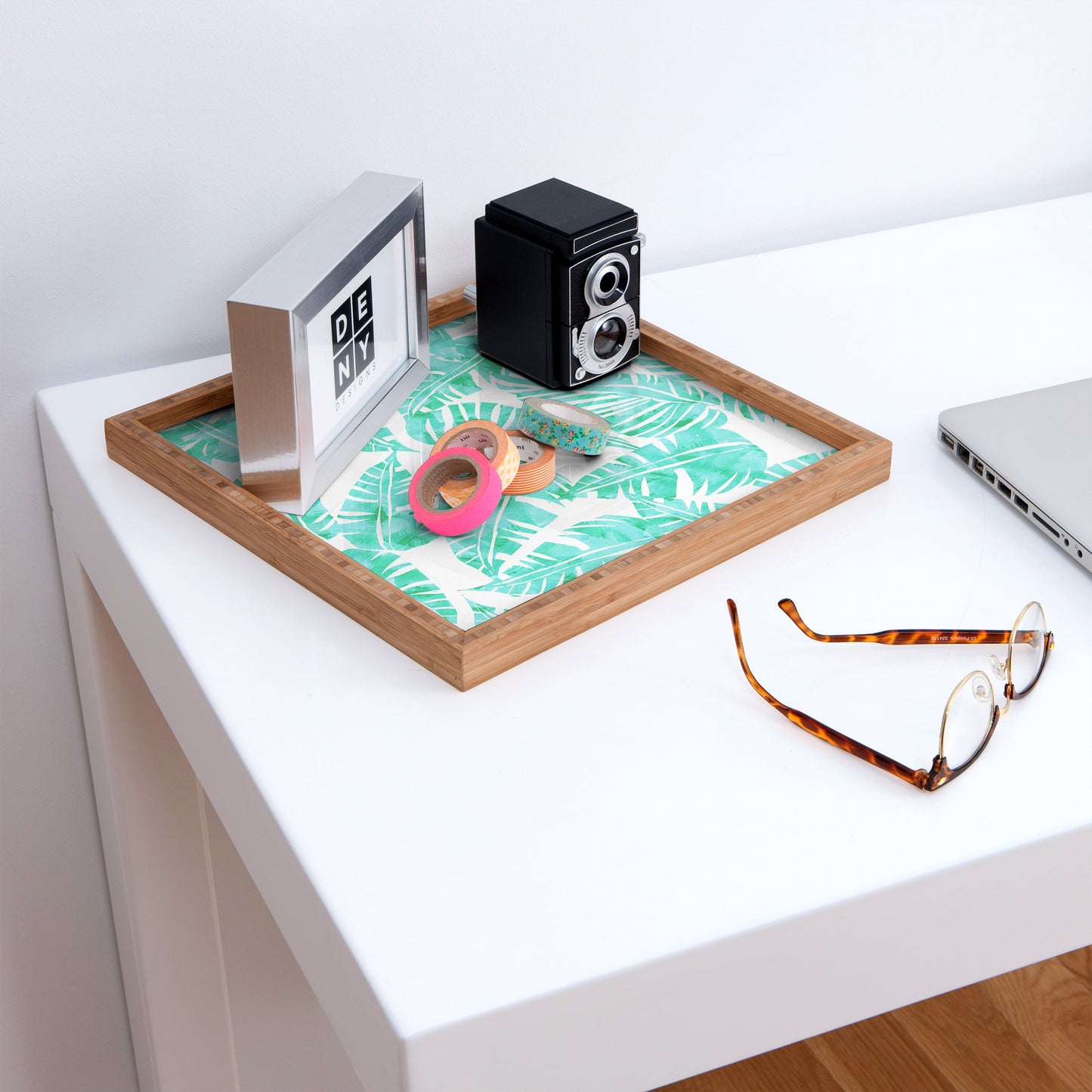 Schatzi Brown Lani Kai Leaf Mint Square Tray