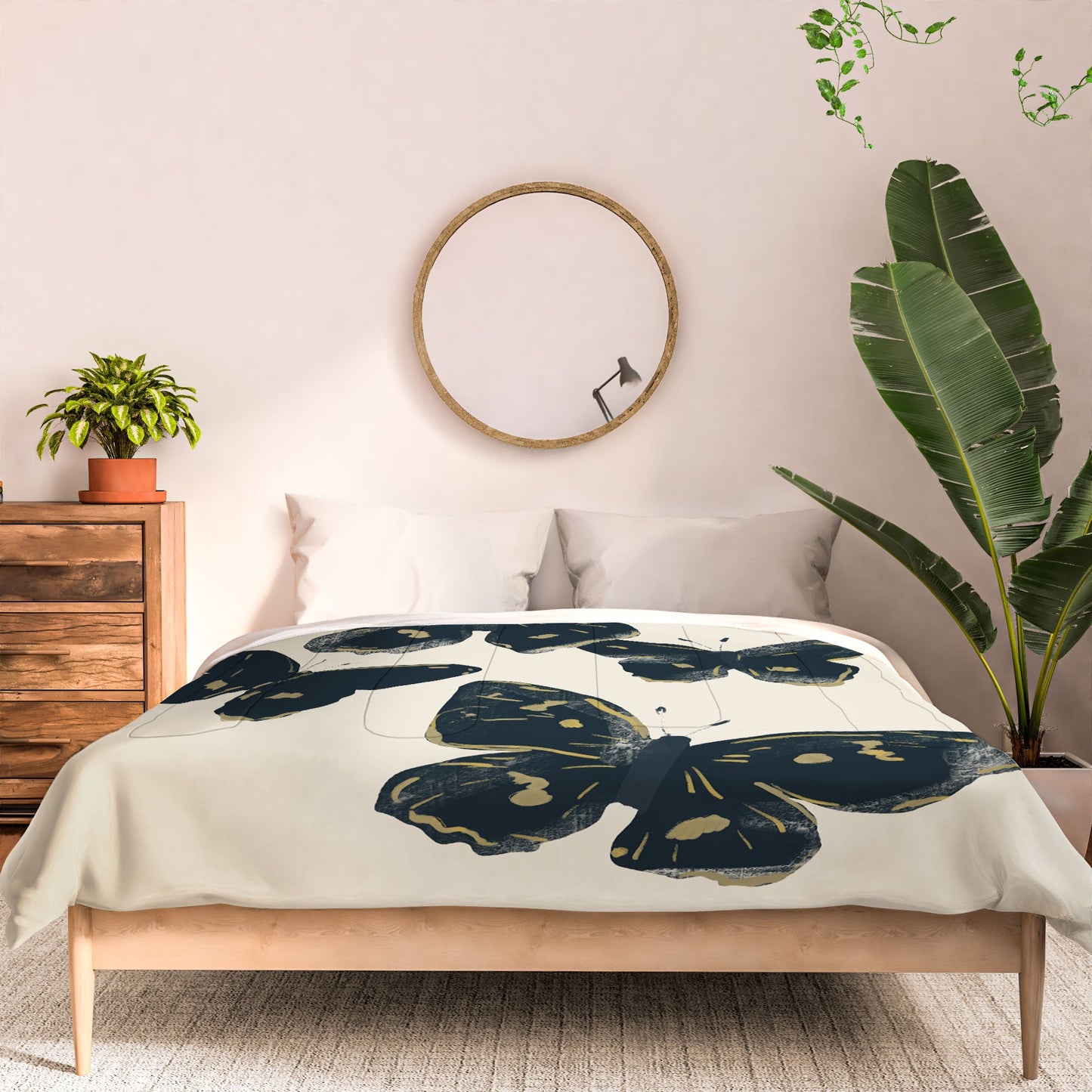 ThingDesign Black Butterflies 2 Comforter