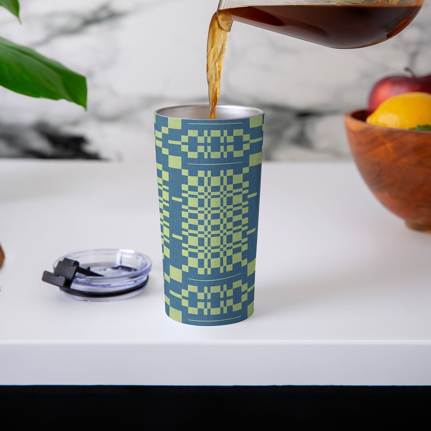 Marta Barragan Camarasa Nostalgic Grid Design Travel Mug