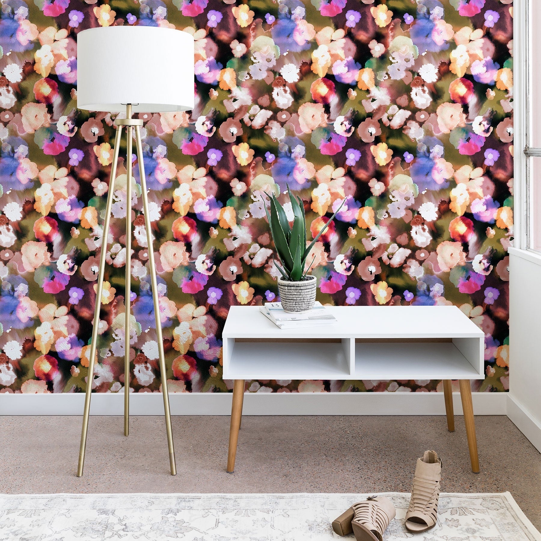 Ninola Design Botanic Retreat Ombre Abstract Watercolor Flowers Pink gold Wallpaper