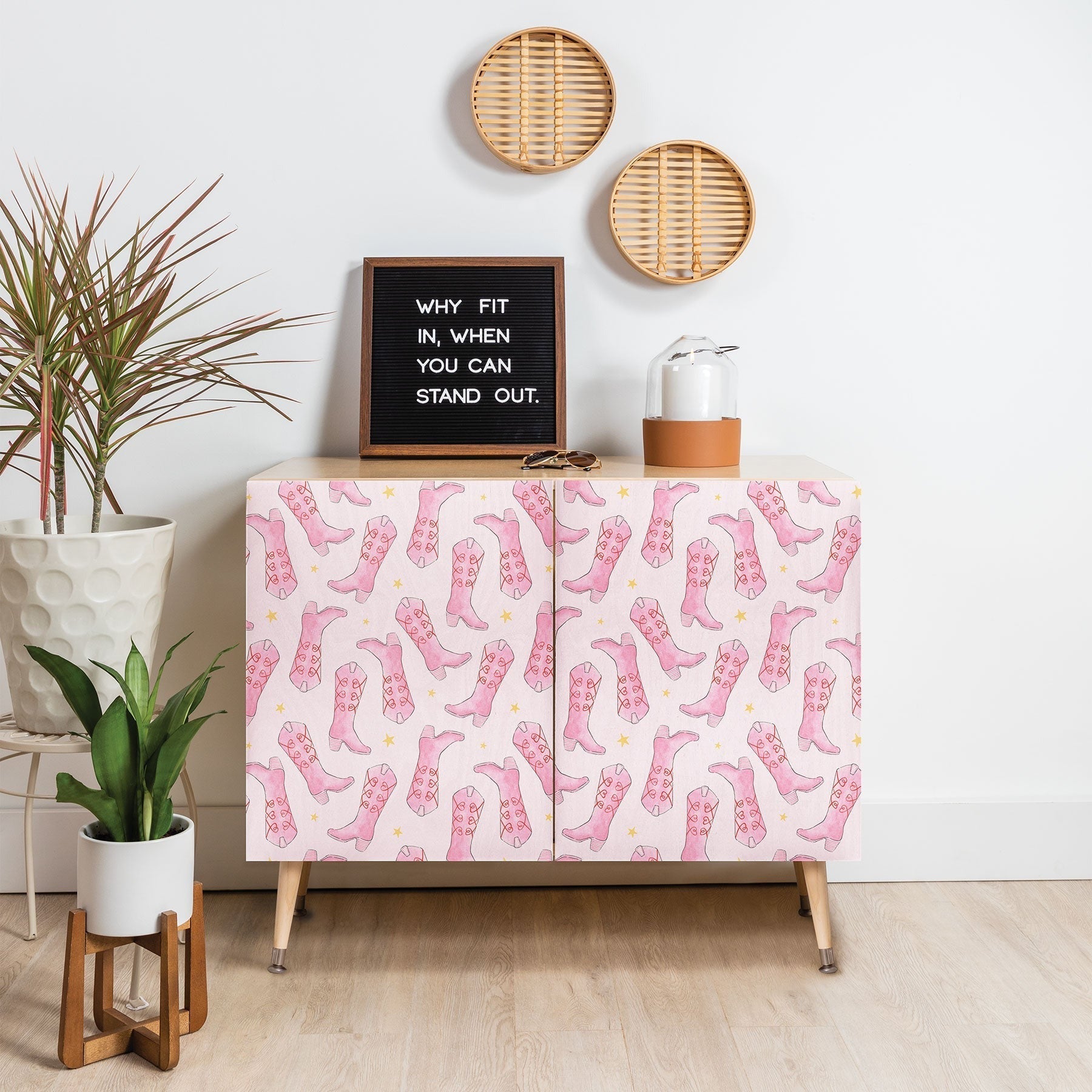 Love_Ryming Stars and Boots Credenza