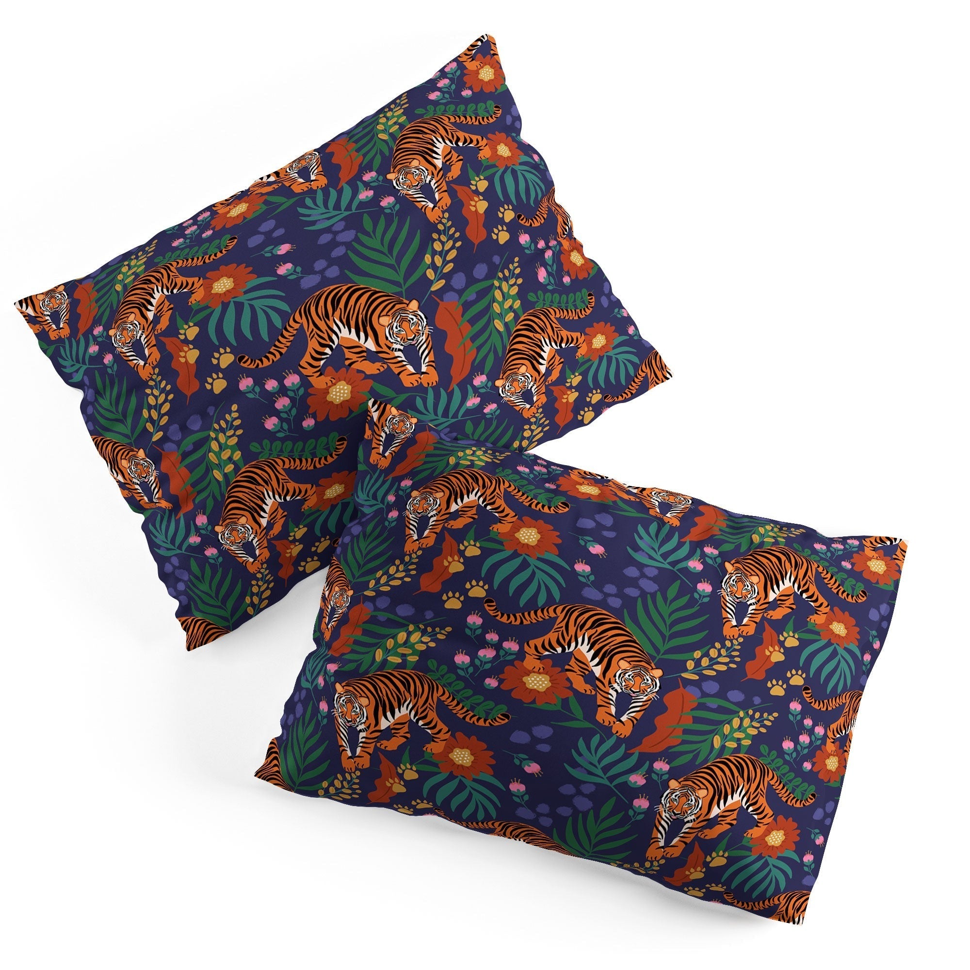 Design by Spark Tiger of the Glorious Jungle Pillow Shams