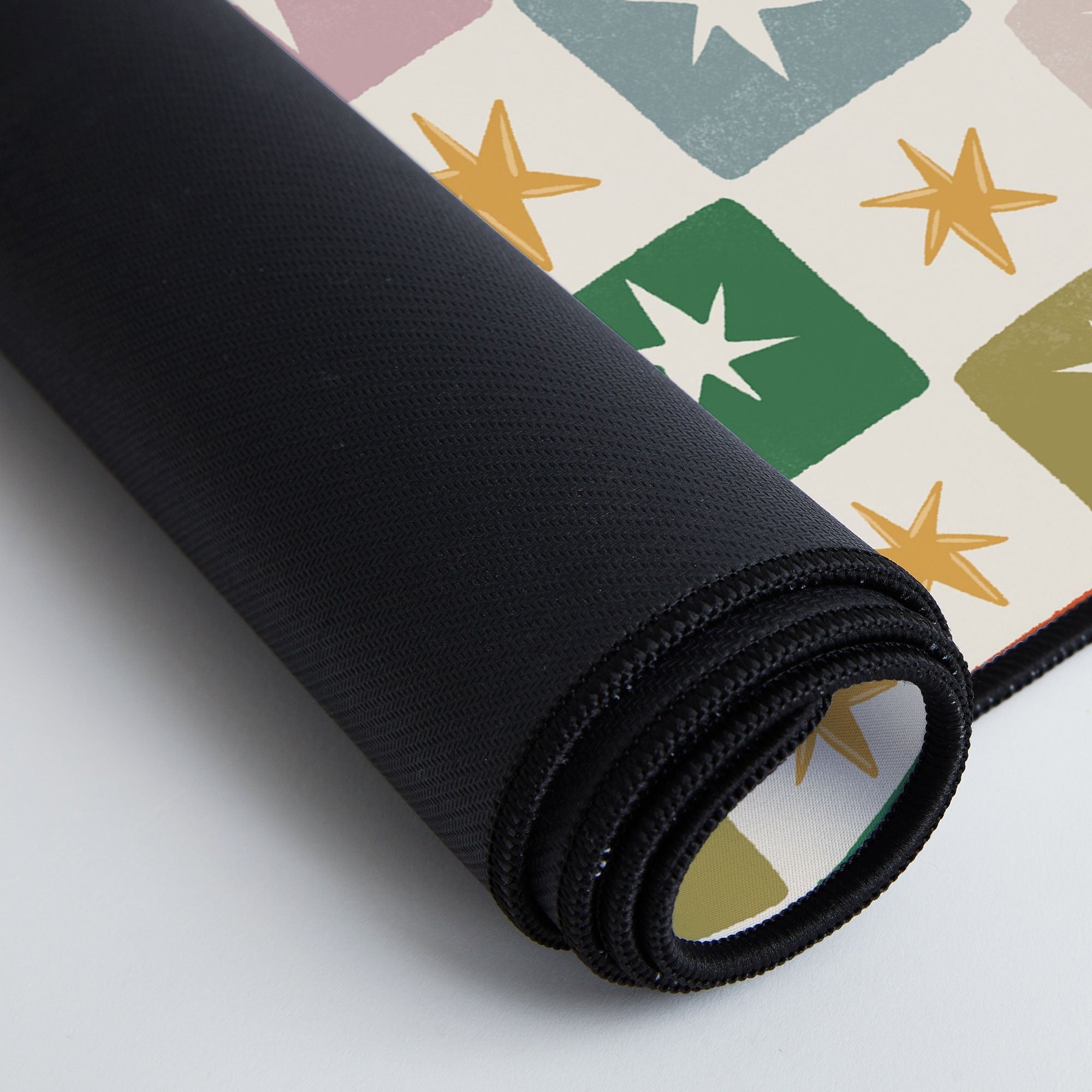 LouBruzzoni Retro Star Block Pattern Desk Mat