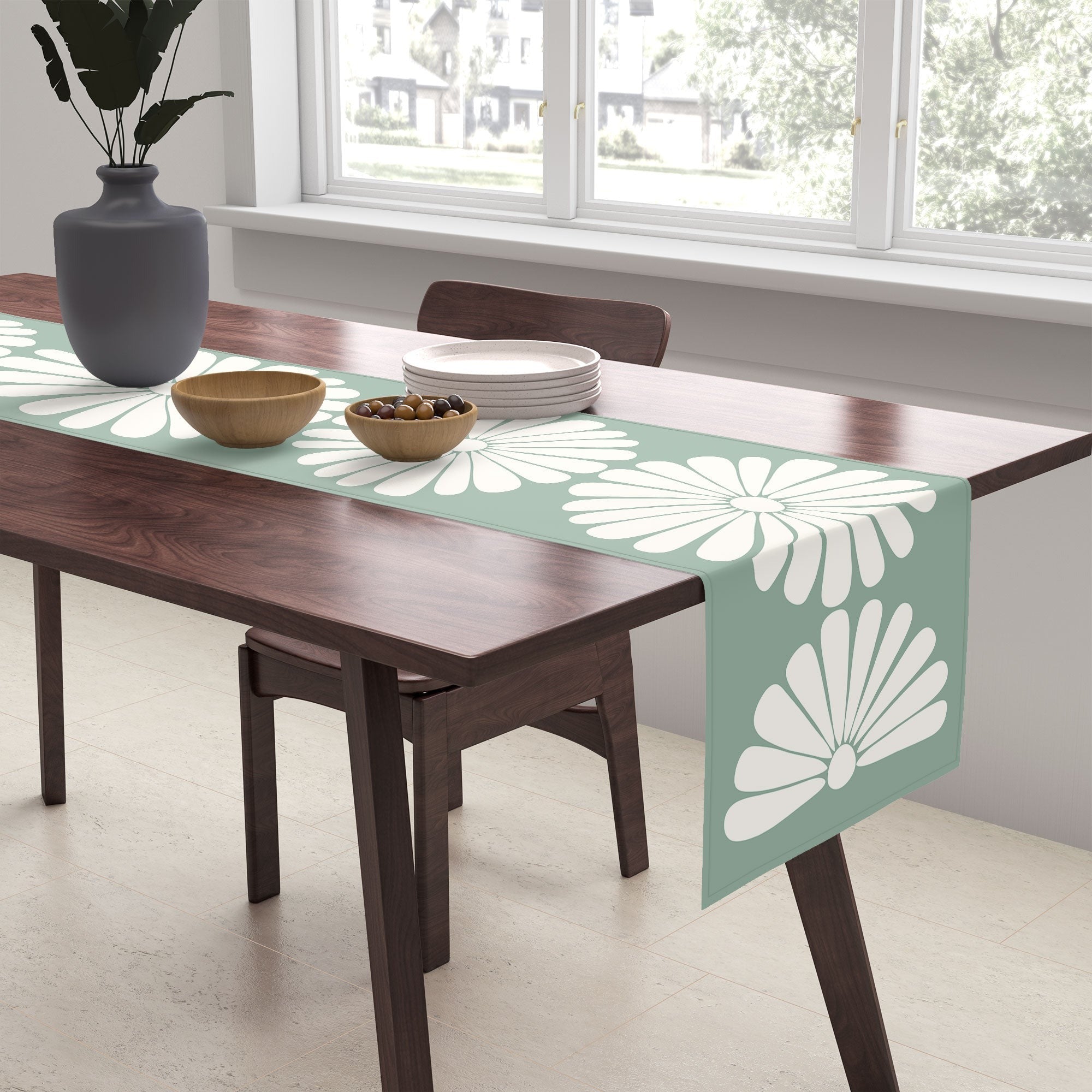 Colour Poems Retro Daisy XX Table Runner