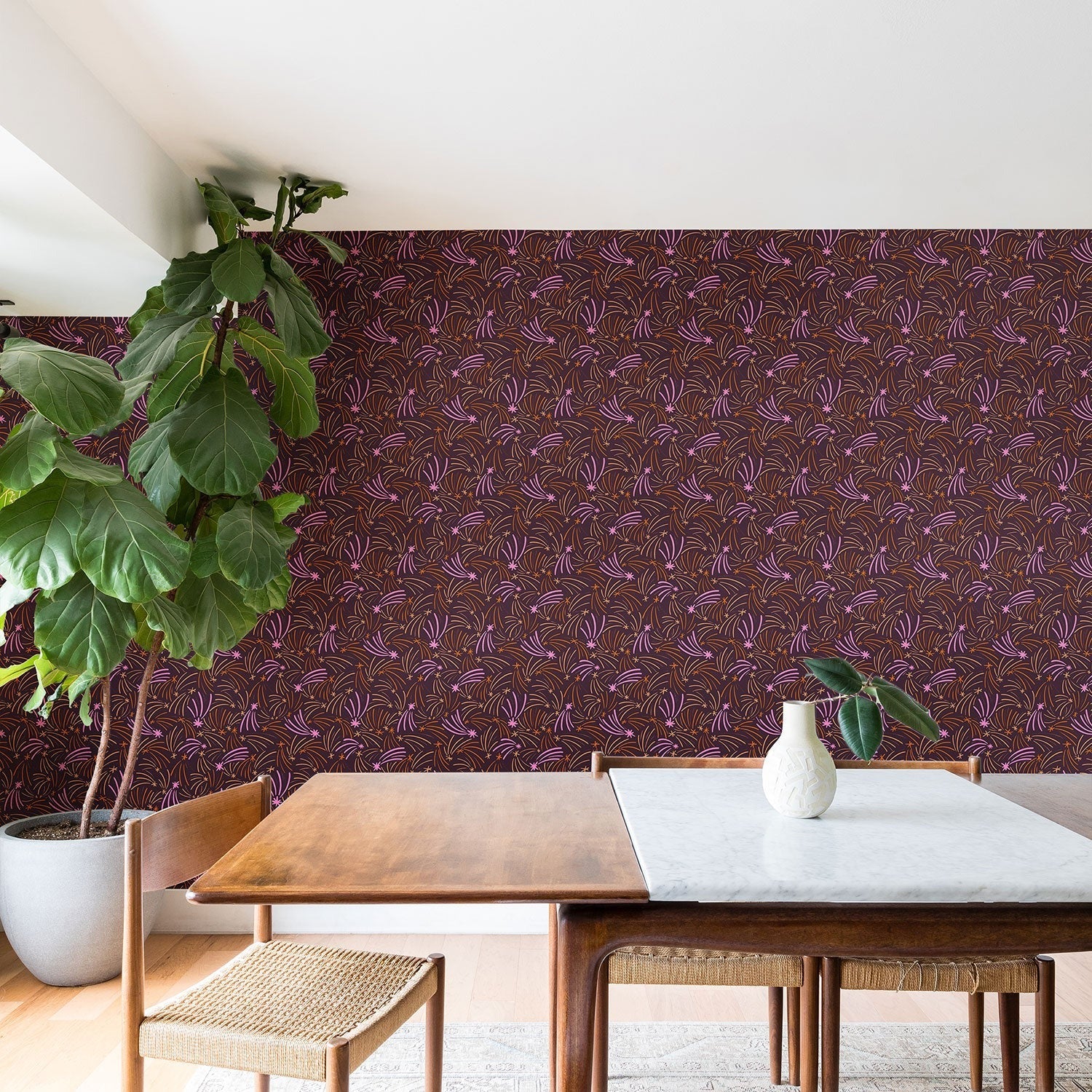 Little Om Pattern Shooting Stars plum Wallpaper