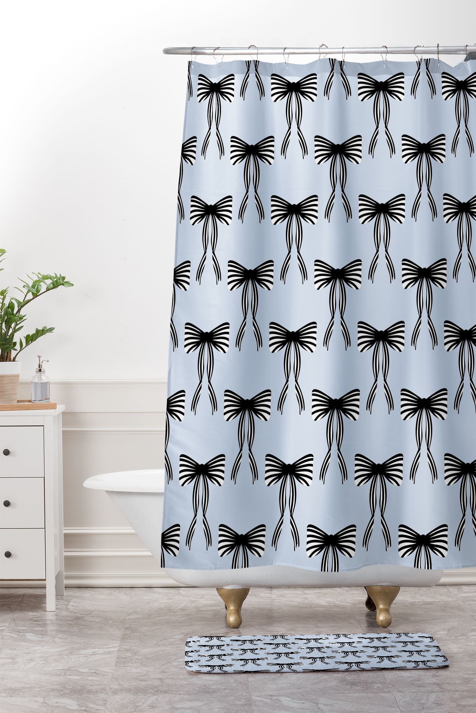 Design by Spark Black Striped Bows Memory Foam Bath Mat