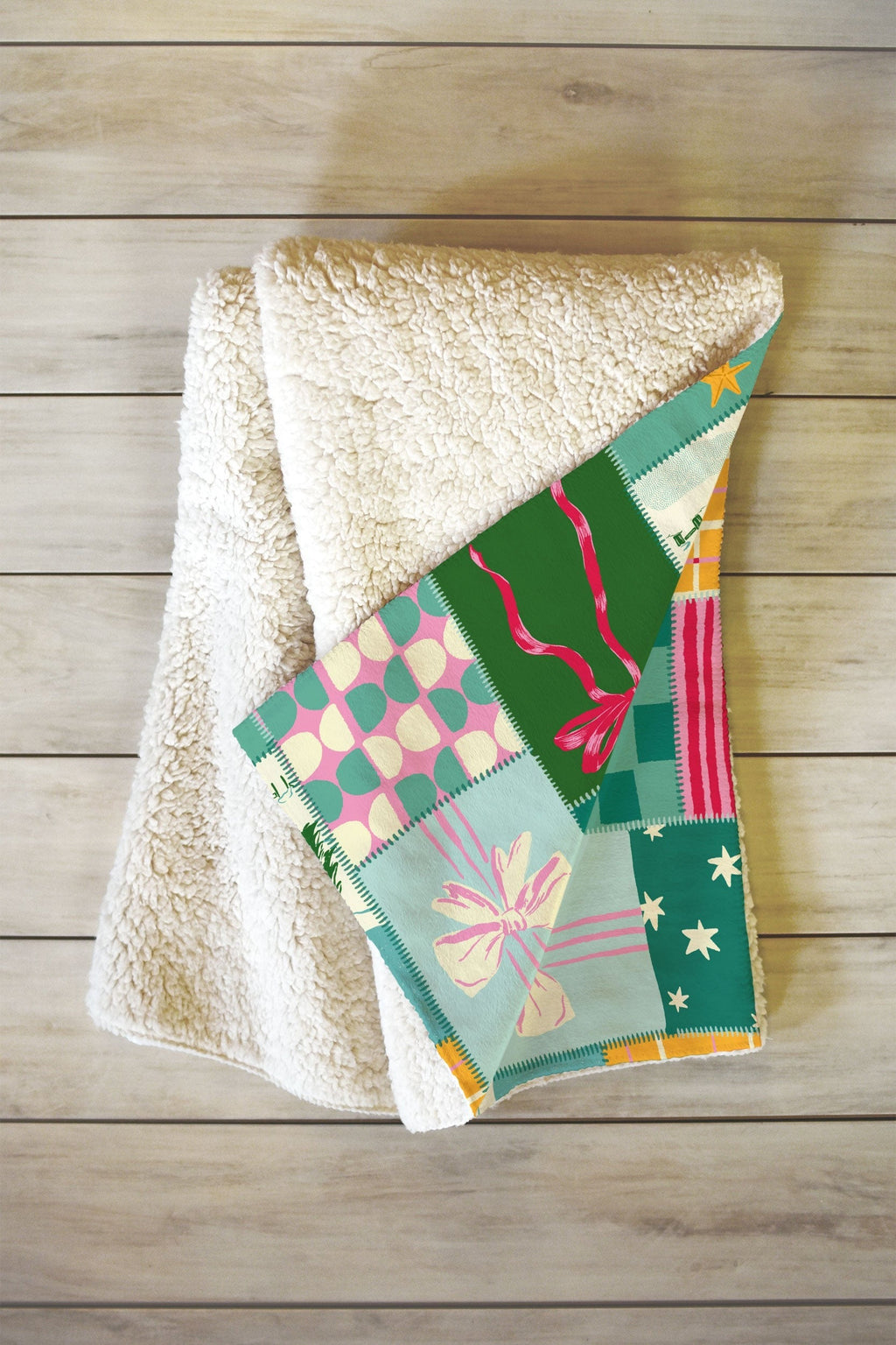 LouBruzzoni Cozy Christmas Patchwork Fleece Throw Blanket
