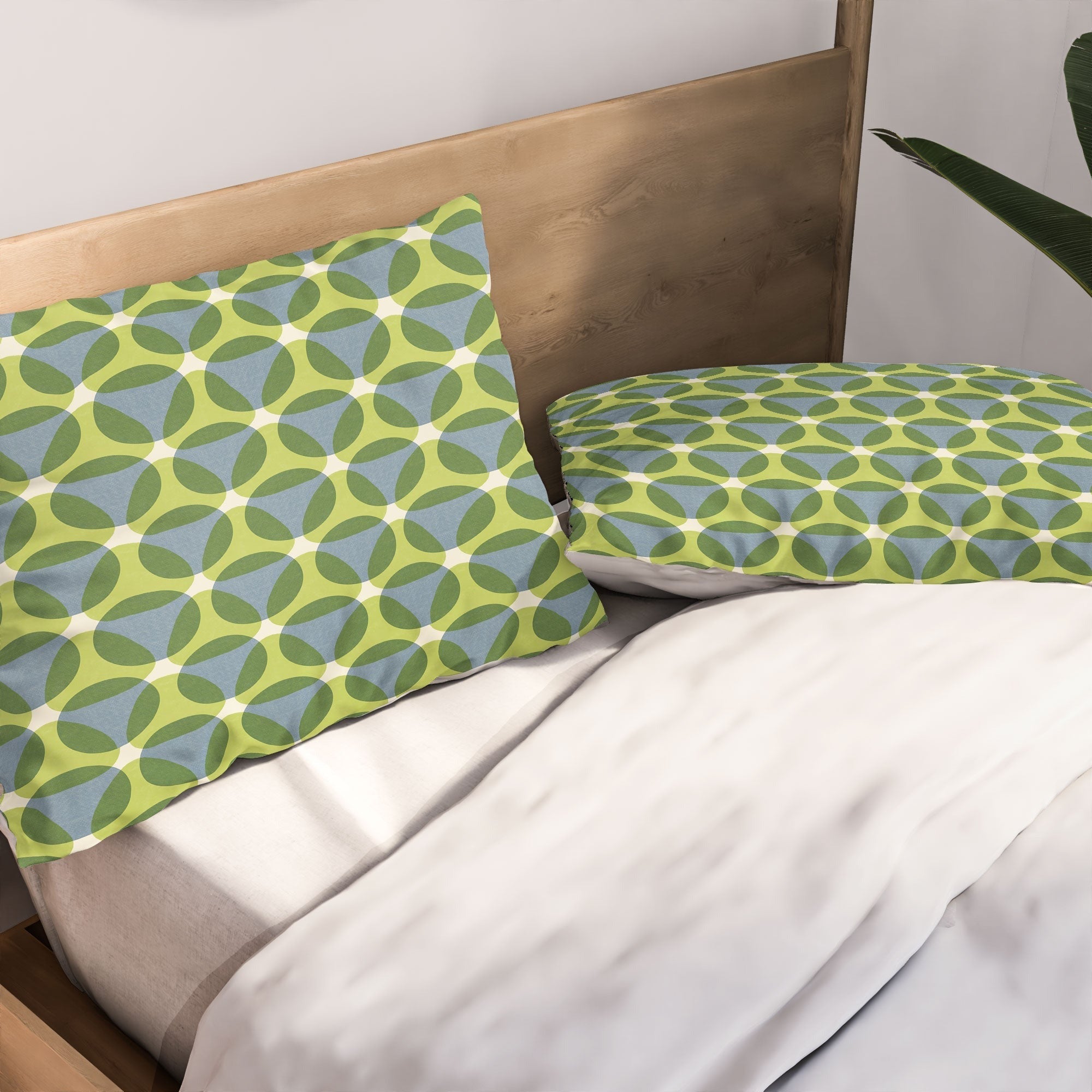 Marta Barragan Camarasa Stylish Retro Circle Pillow Shams
