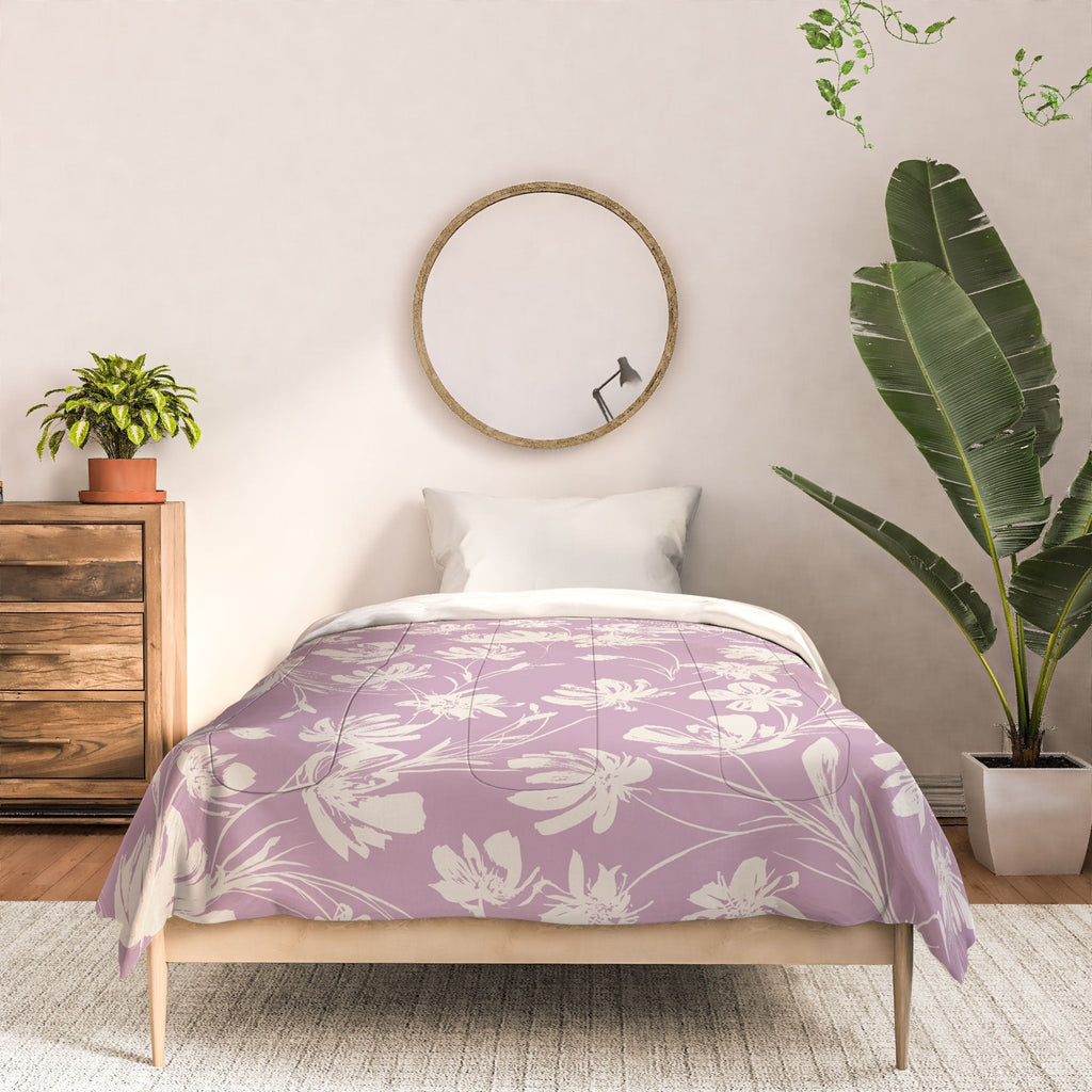 Gabriela Fuente Martine Lilac Comforter