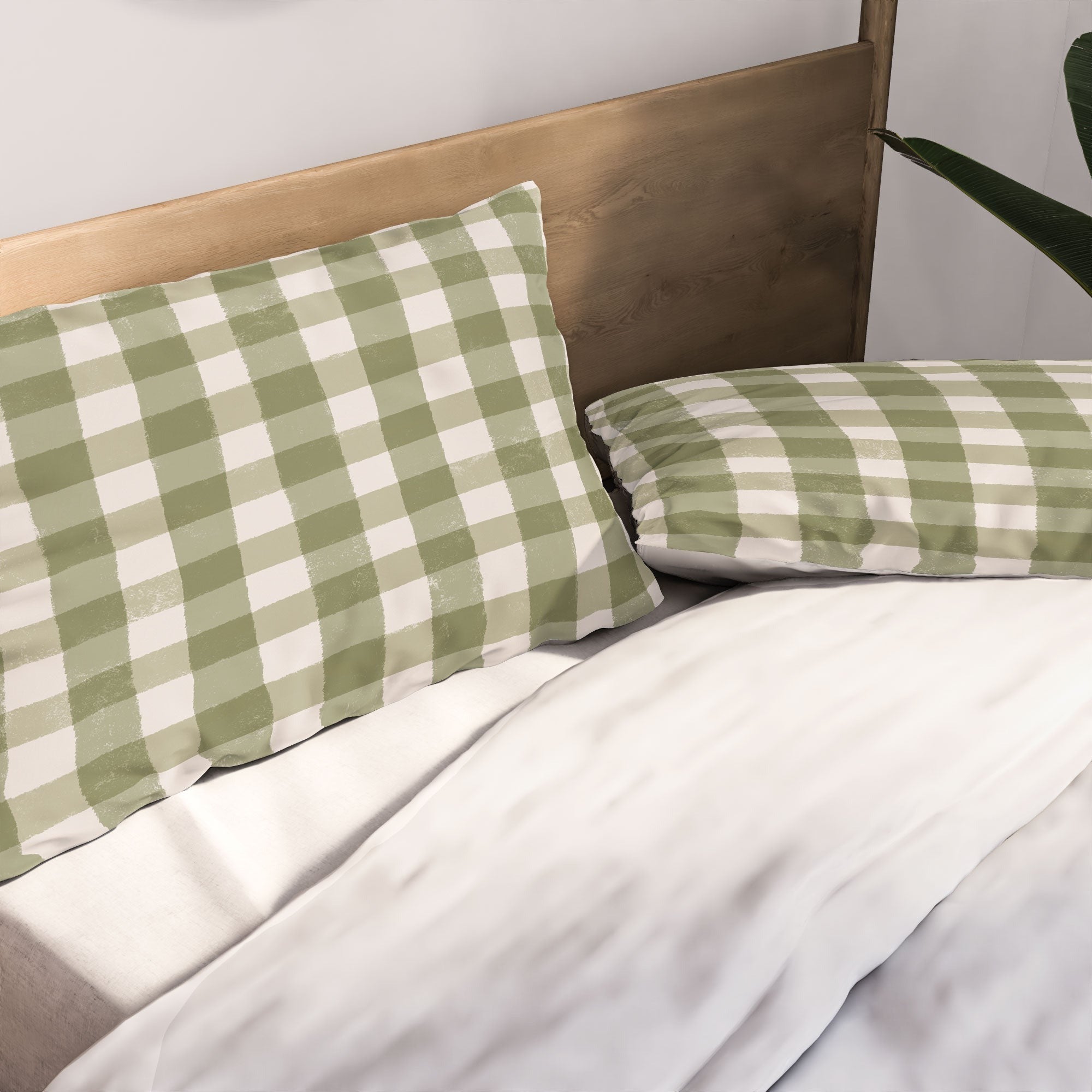 Menina Lisboa Rustic Green Plaid Pillow Shams