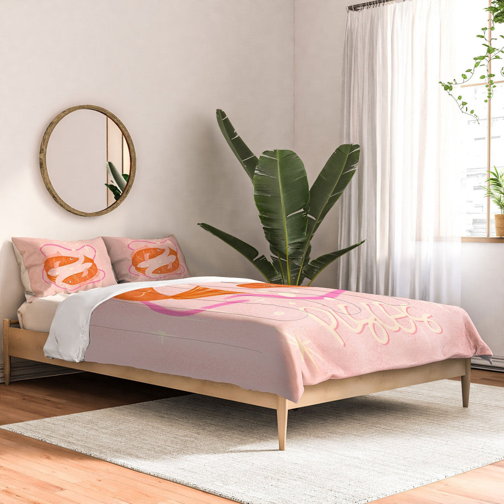 Little Om Zodiac Sign Pisces Comforter