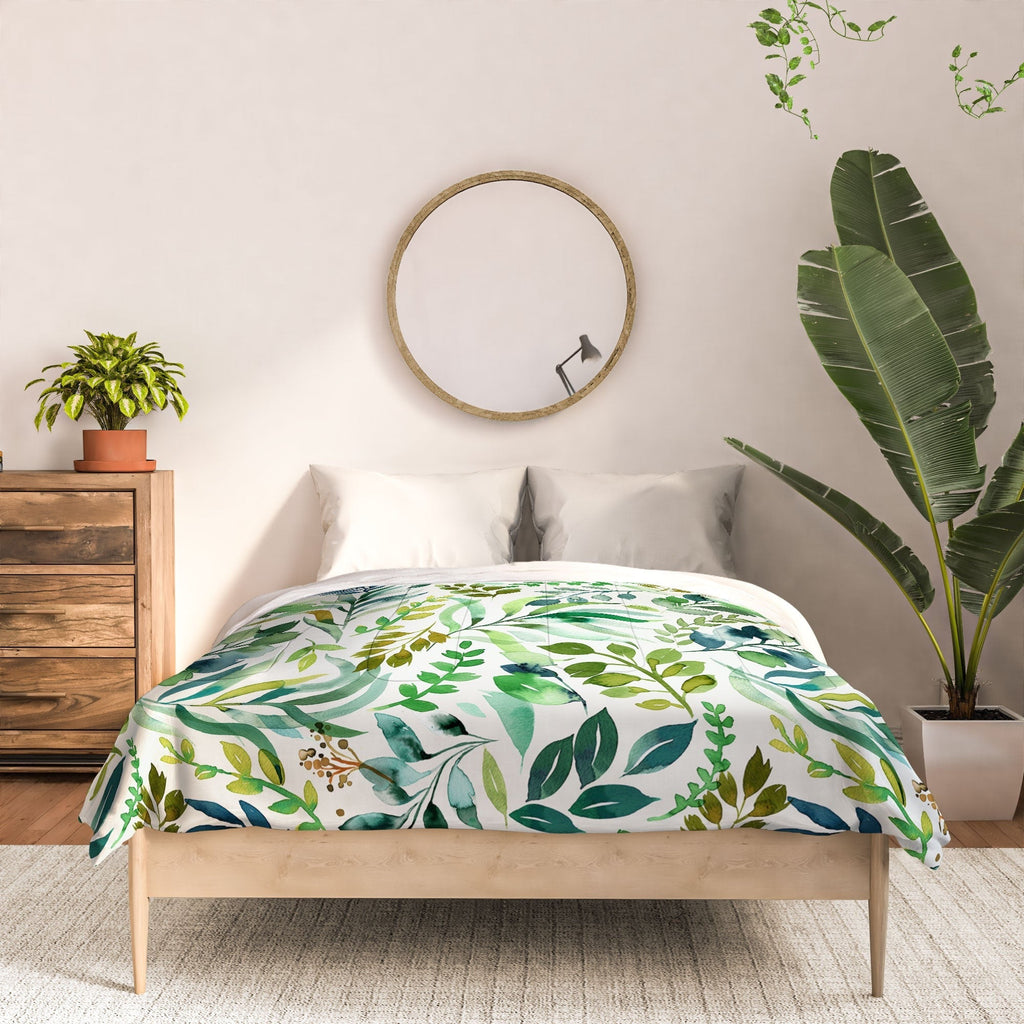 Ninola Design Botanic Retreat Loose Botanical Leaves Watercolor Green Comforter