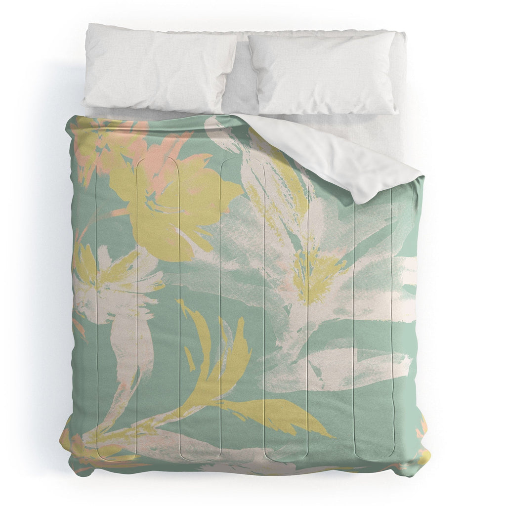Gabriela Fuente Emma Floral Mint Comforter