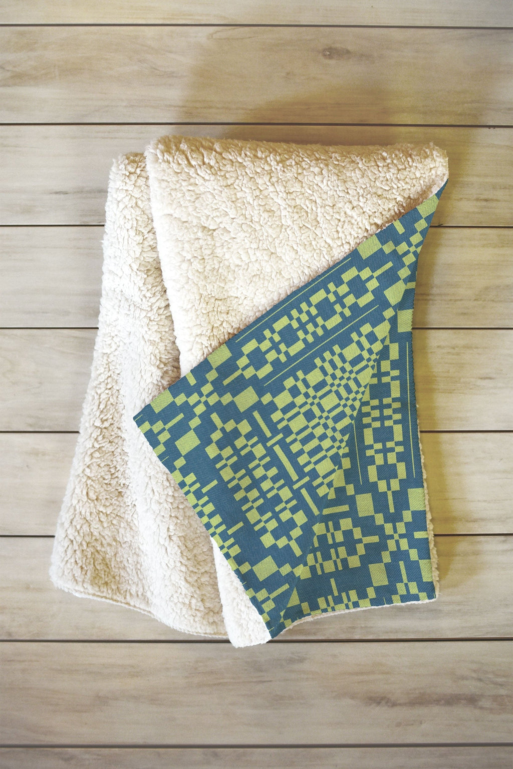 Marta Barragan Camarasa Nostalgic Grid Design Fleece Throw Blanket