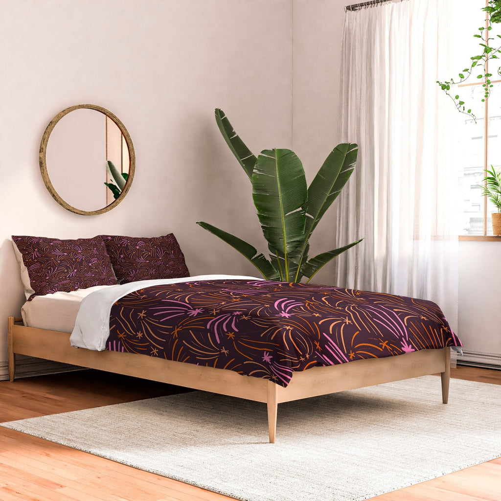 Little Om Pattern Shooting Stars plum Comforter