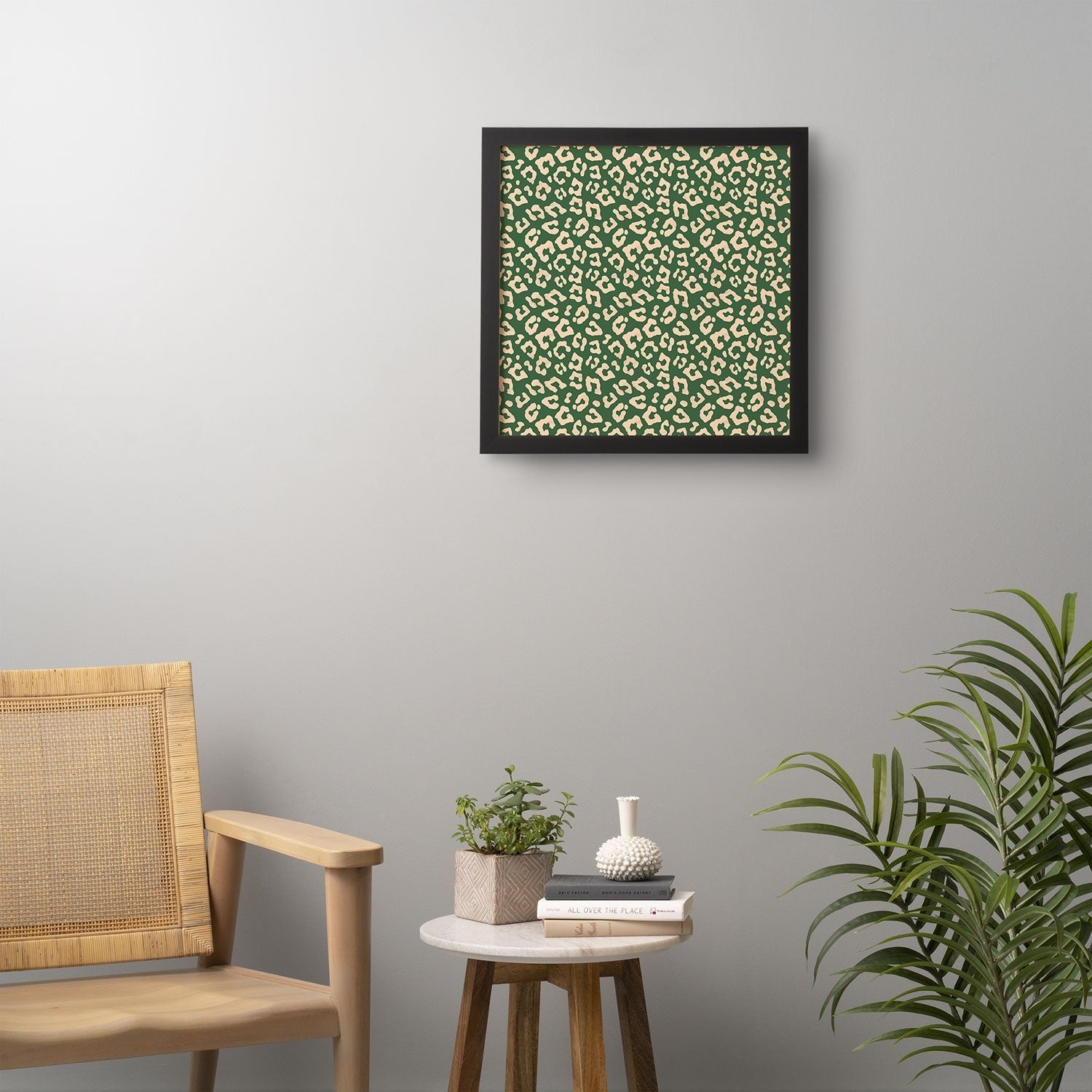 Avenie BR Cheetah Print In Green Framed Wall Art