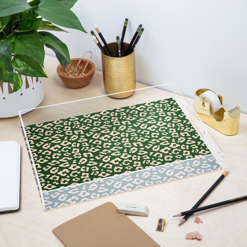 Avenie BR Cheetah Print In Green Acrylic Tray
