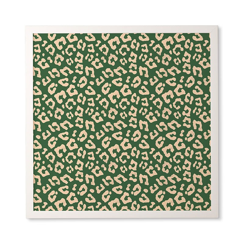 Avenie BR Cheetah Print In Green Framed Wall Art