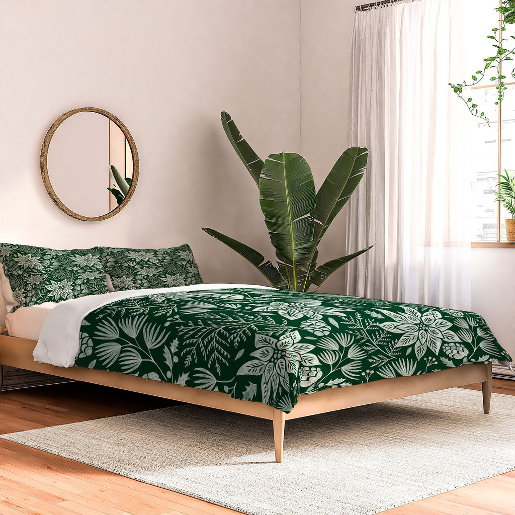Pimlada Phuapradit Christmas Poinsettia Comforter