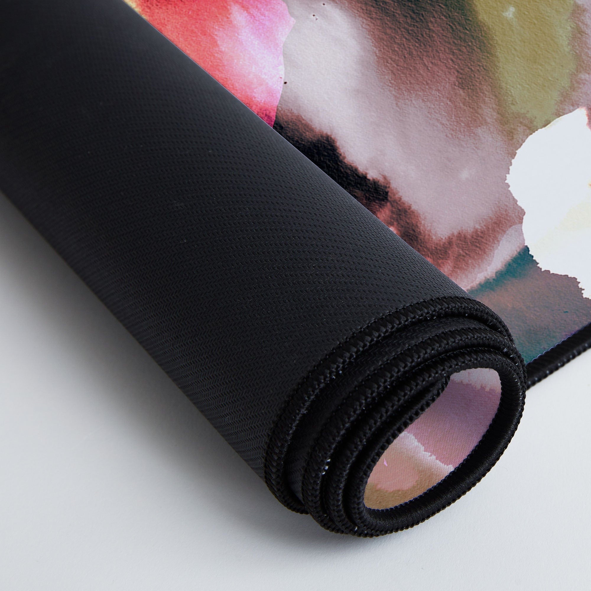 Ninola Design Botanic Retreat Ombre Abstract Watercolor Flowers Pink gold Desk Mat