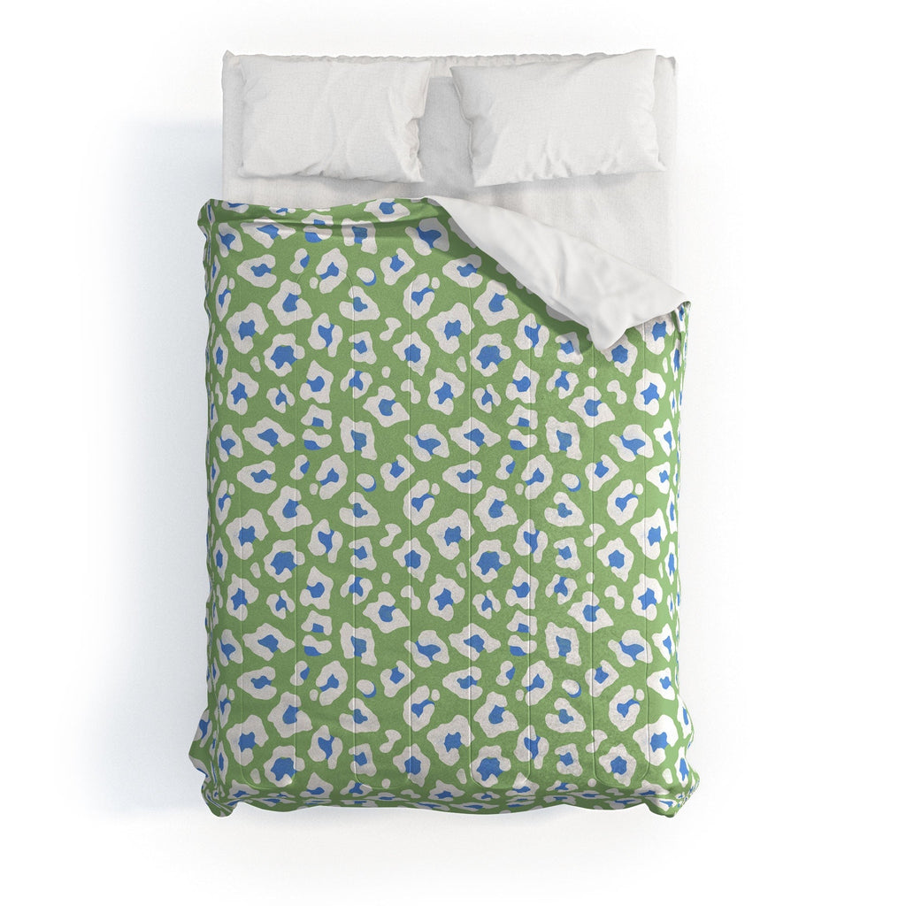 Avenie BR Cheetah Print Comforter