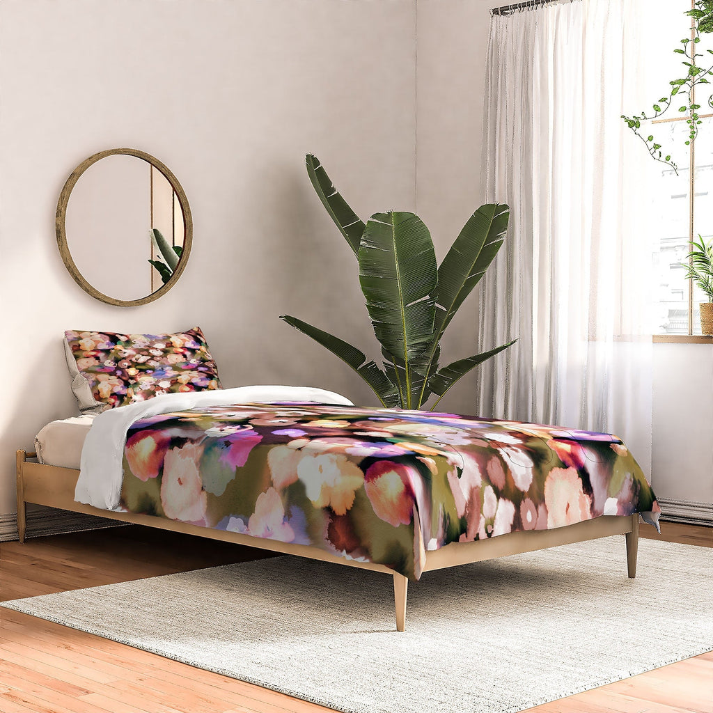 Ninola Design Botanic Retreat Ombre Abstract Watercolor Flowers Pink gold Comforter