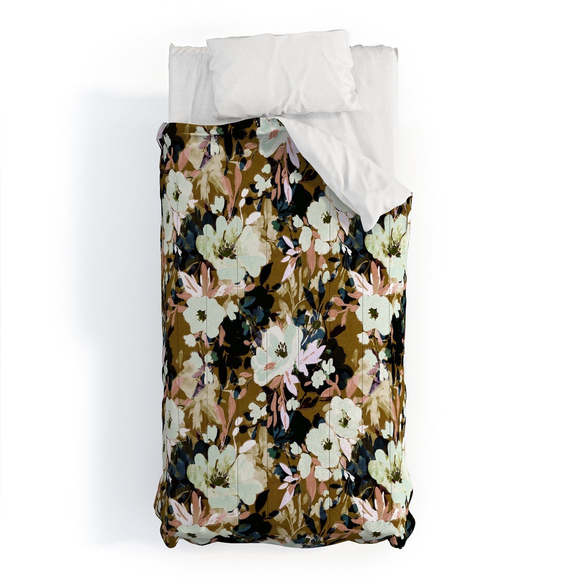 Marta Barragan Camarasa Romantic Floral Fusion Comforter