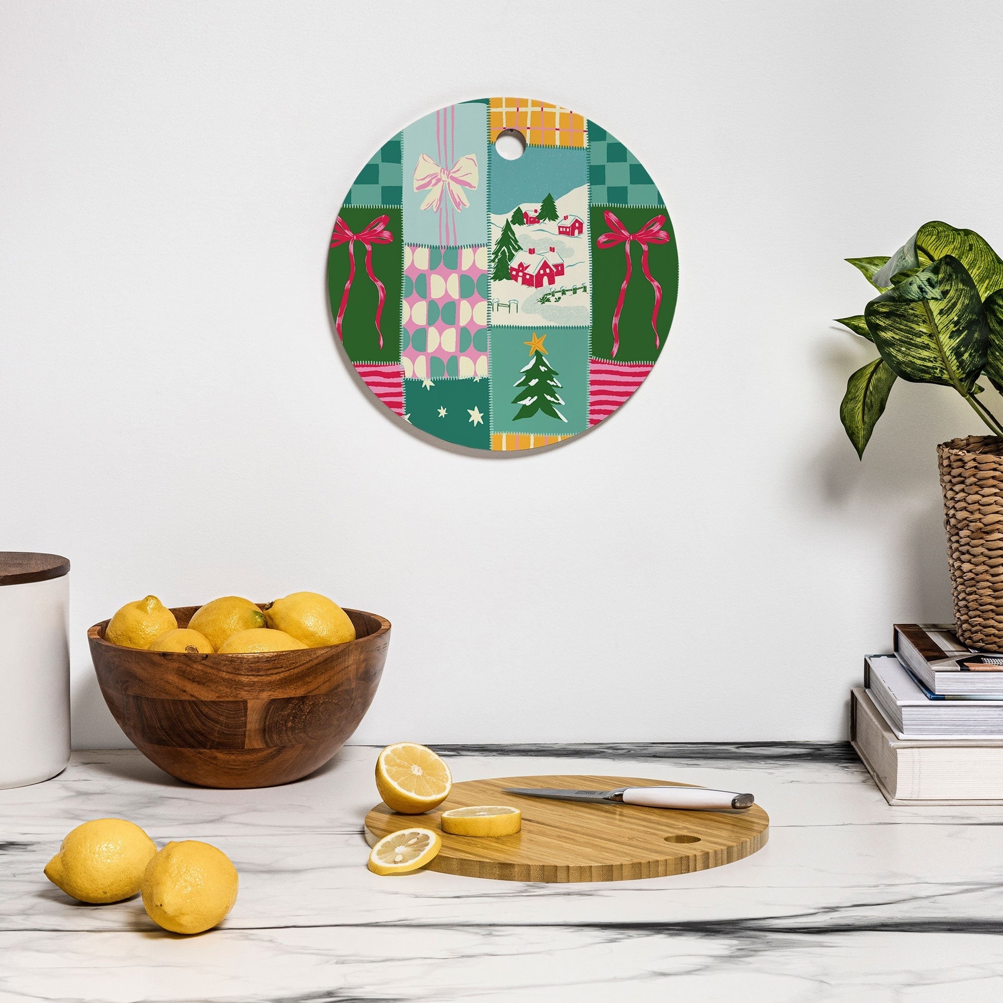 LouBruzzoni Cozy Christmas Patchwork Cutting Board Round
