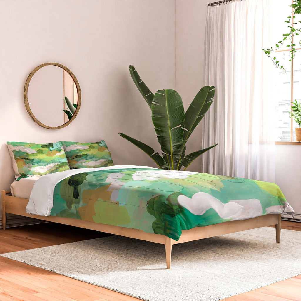 Laura Fedorowicz Small Steps Everyday Comforter