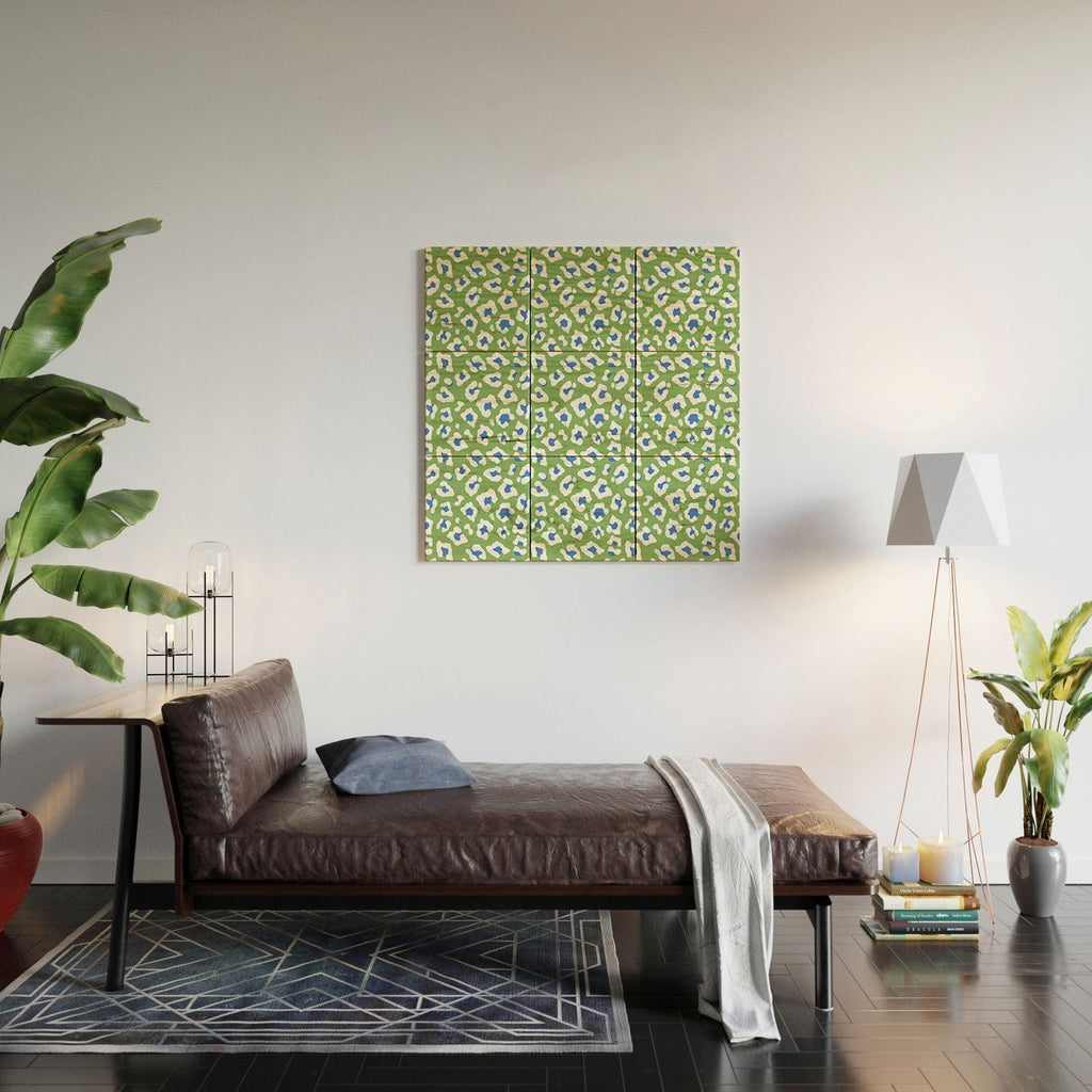 Avenie BR Cheetah Print Wood Wall Mural