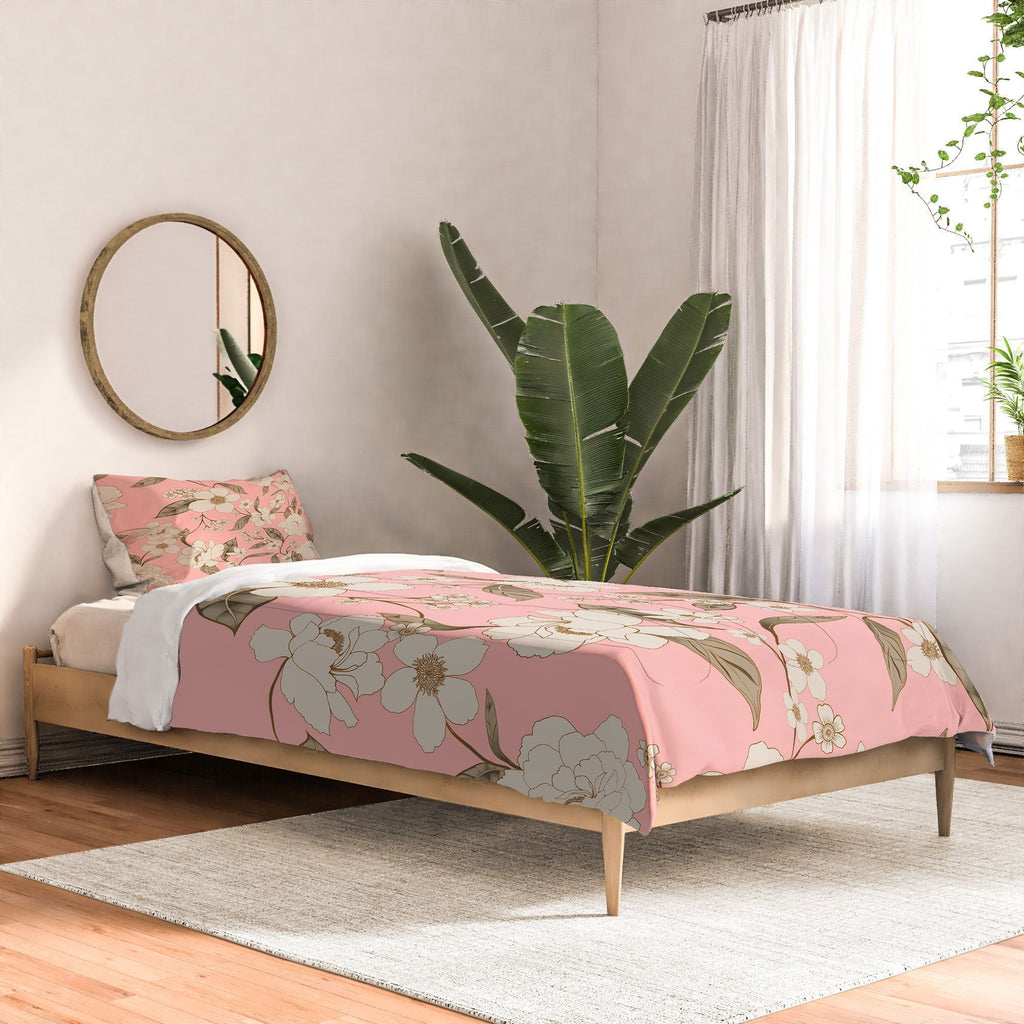 Gabriela Fuente Roberta in Pink Comforter
