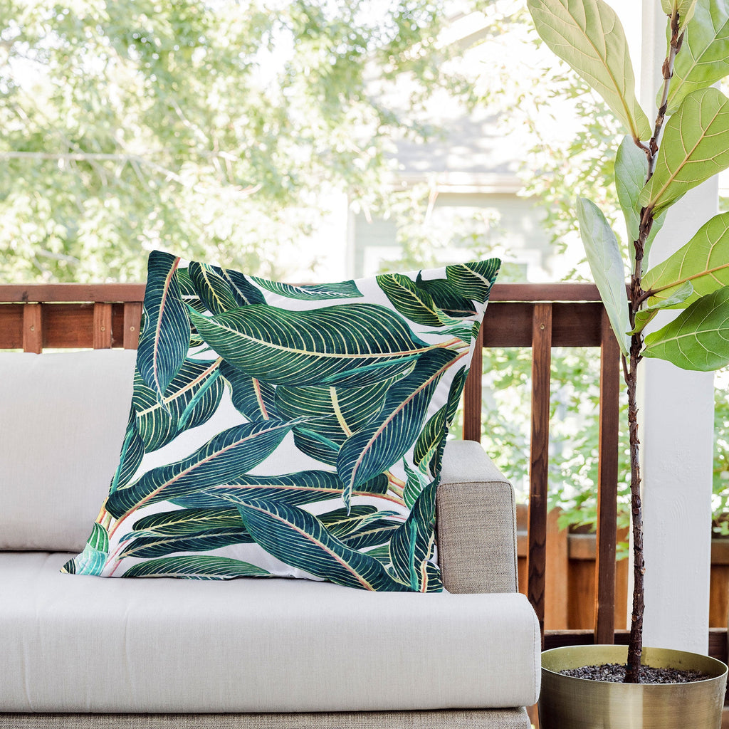 83 Oranges Edge and Dance Outdoor Throw Pillow