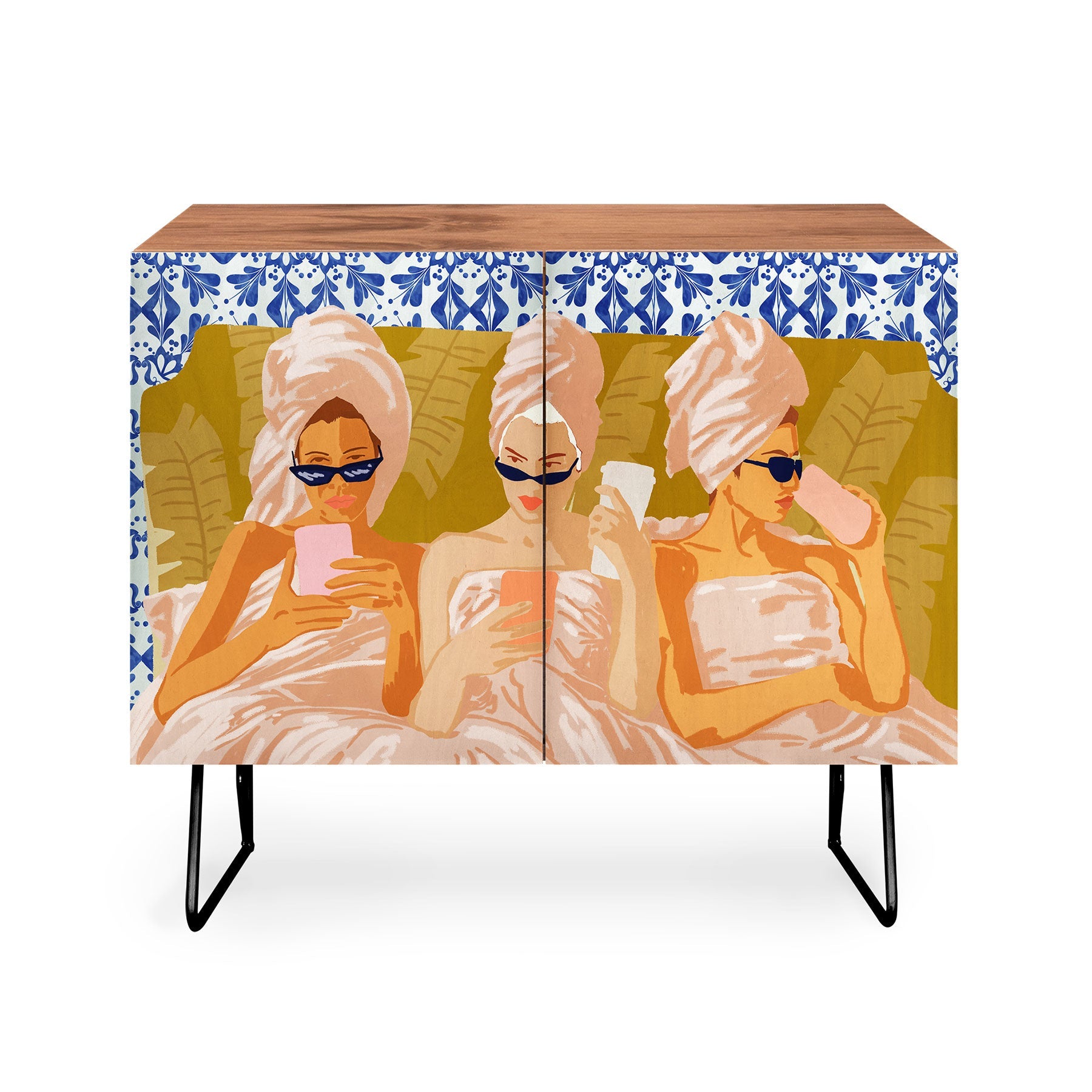 83 Oranges Ladies Only Club Credenza