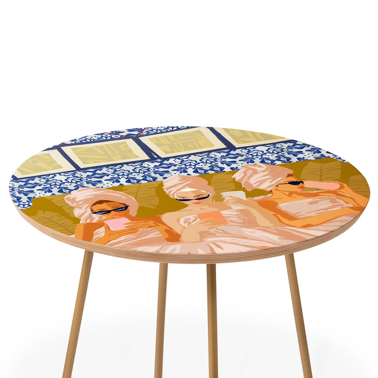 83 Oranges Ladies Only Club Round Side Table