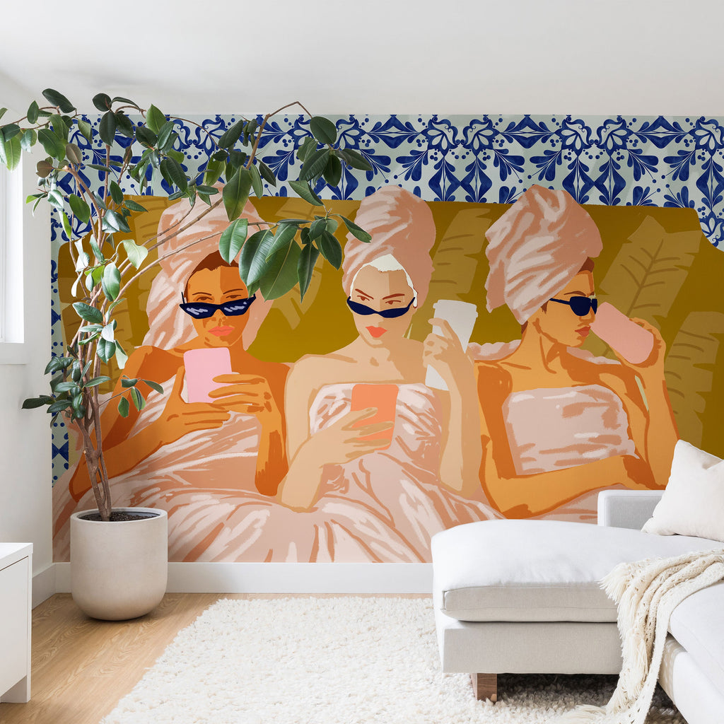83 Oranges Ladies Only Club Wall Mural