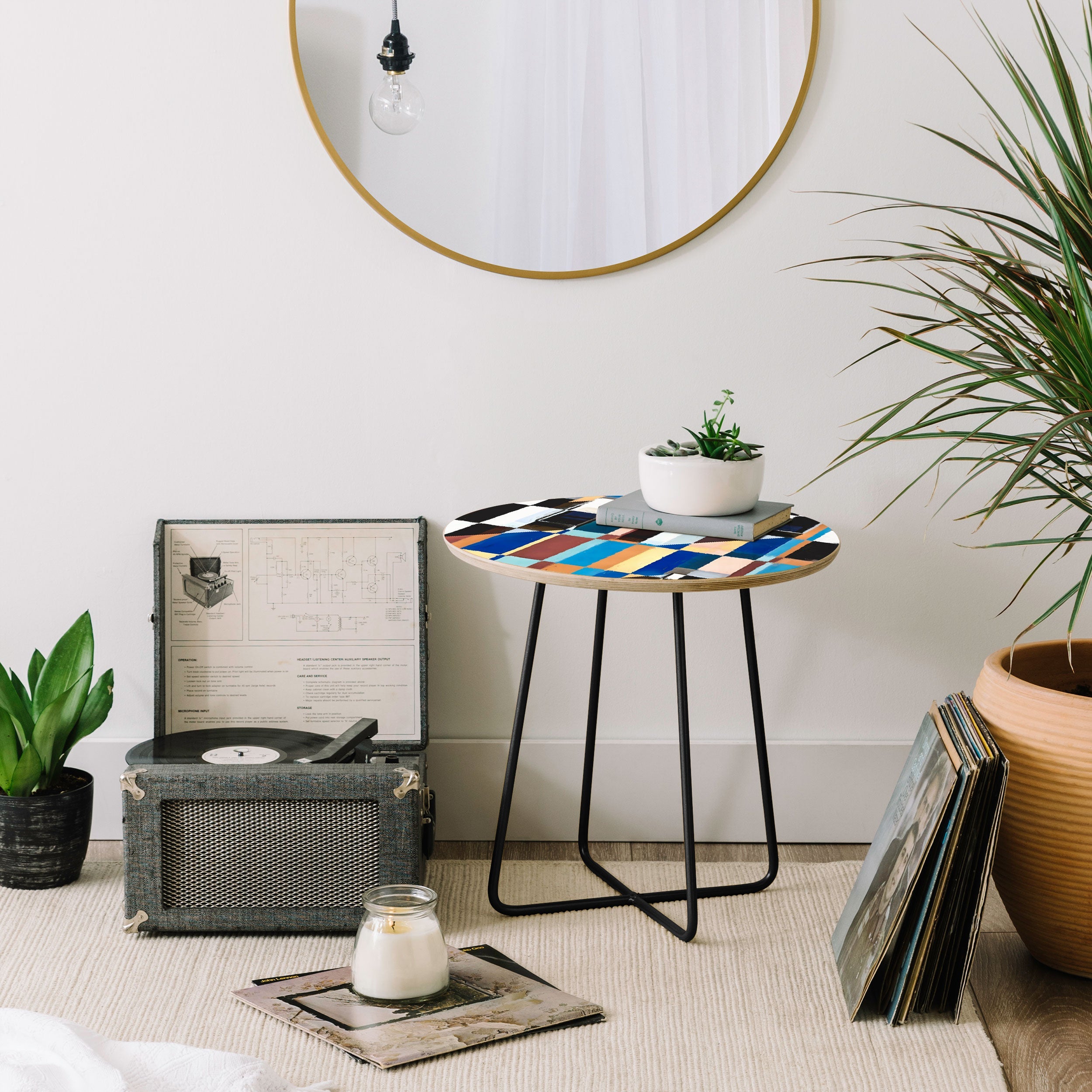 83 Oranges Scandinavian Earth Round Side Table
