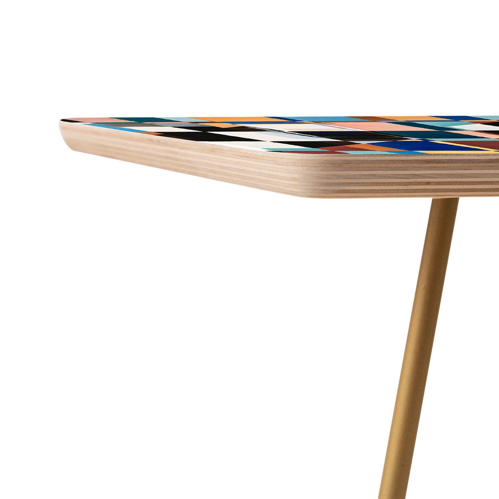 83 Oranges Scandinavian Earth Side Table