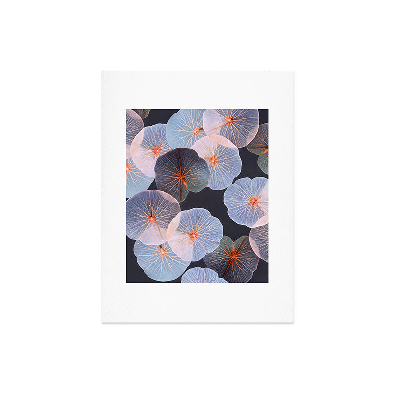 83 Oranges Translucence Art Print