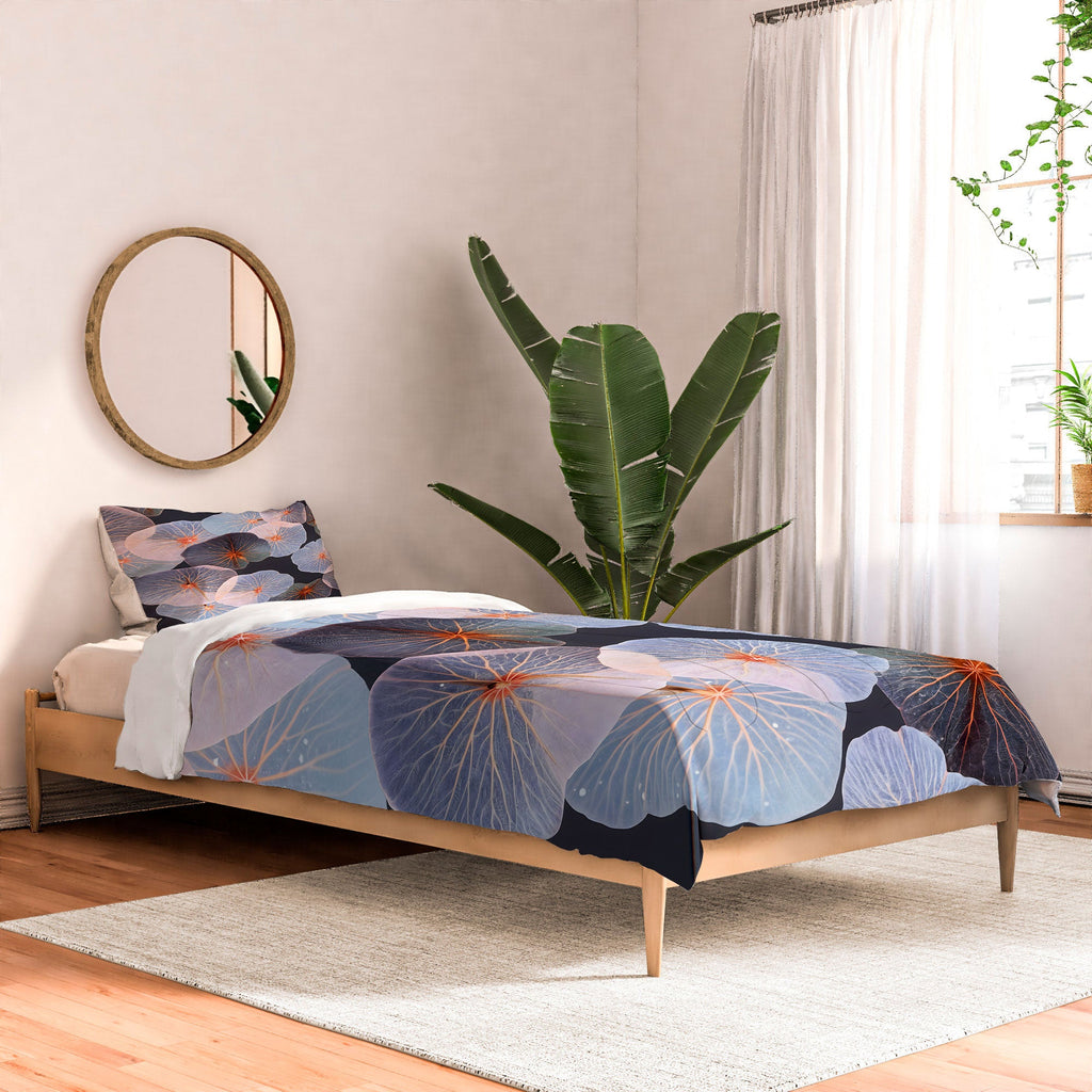 83 Oranges Translucence Comforter