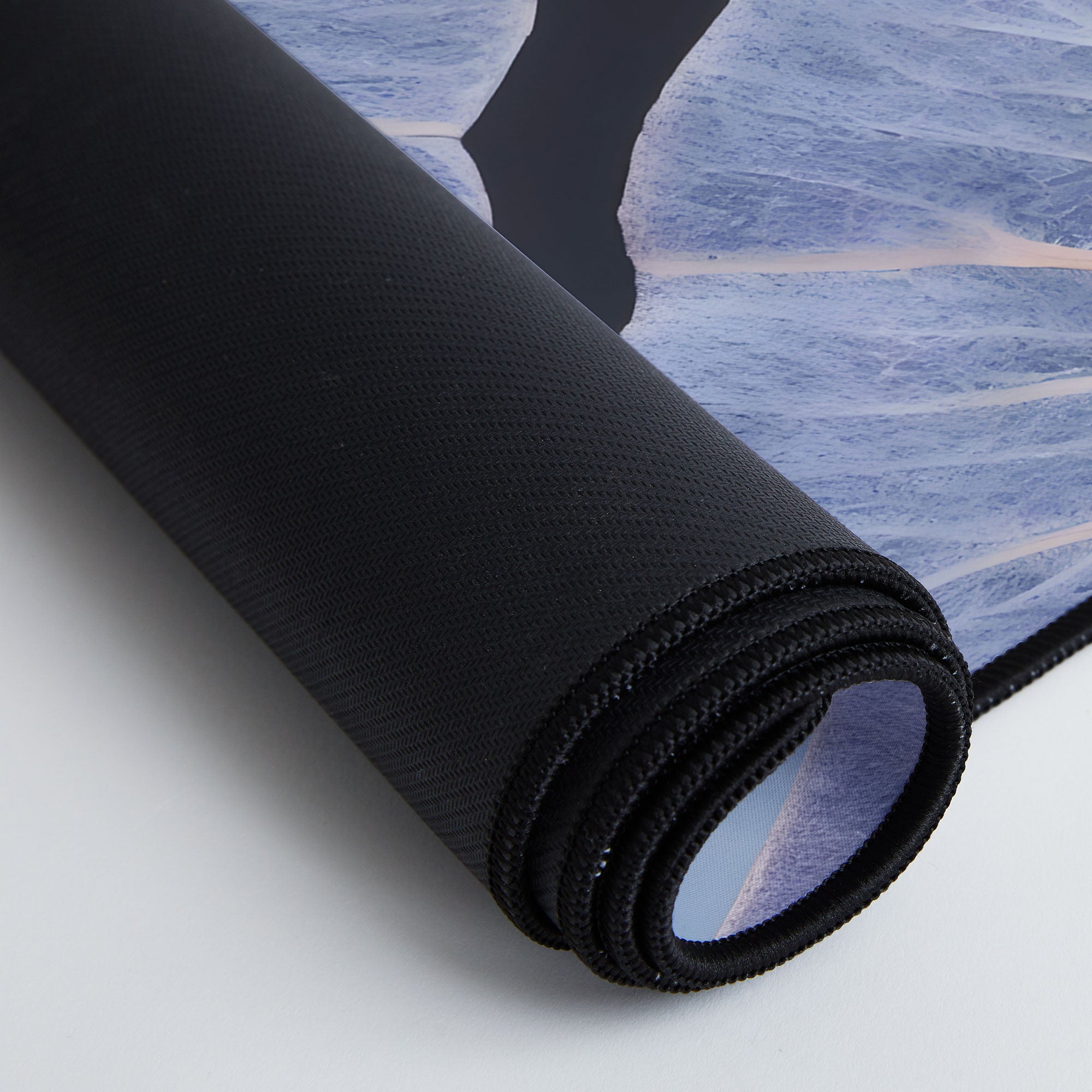 83 Oranges Translucence Desk Mat