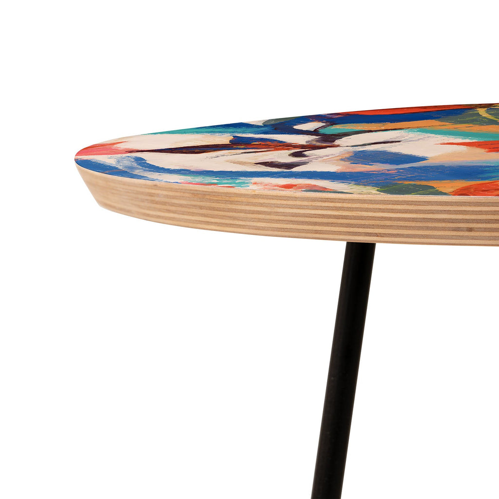 83 Oranges Wild Petals Rhapsody Round Side Table