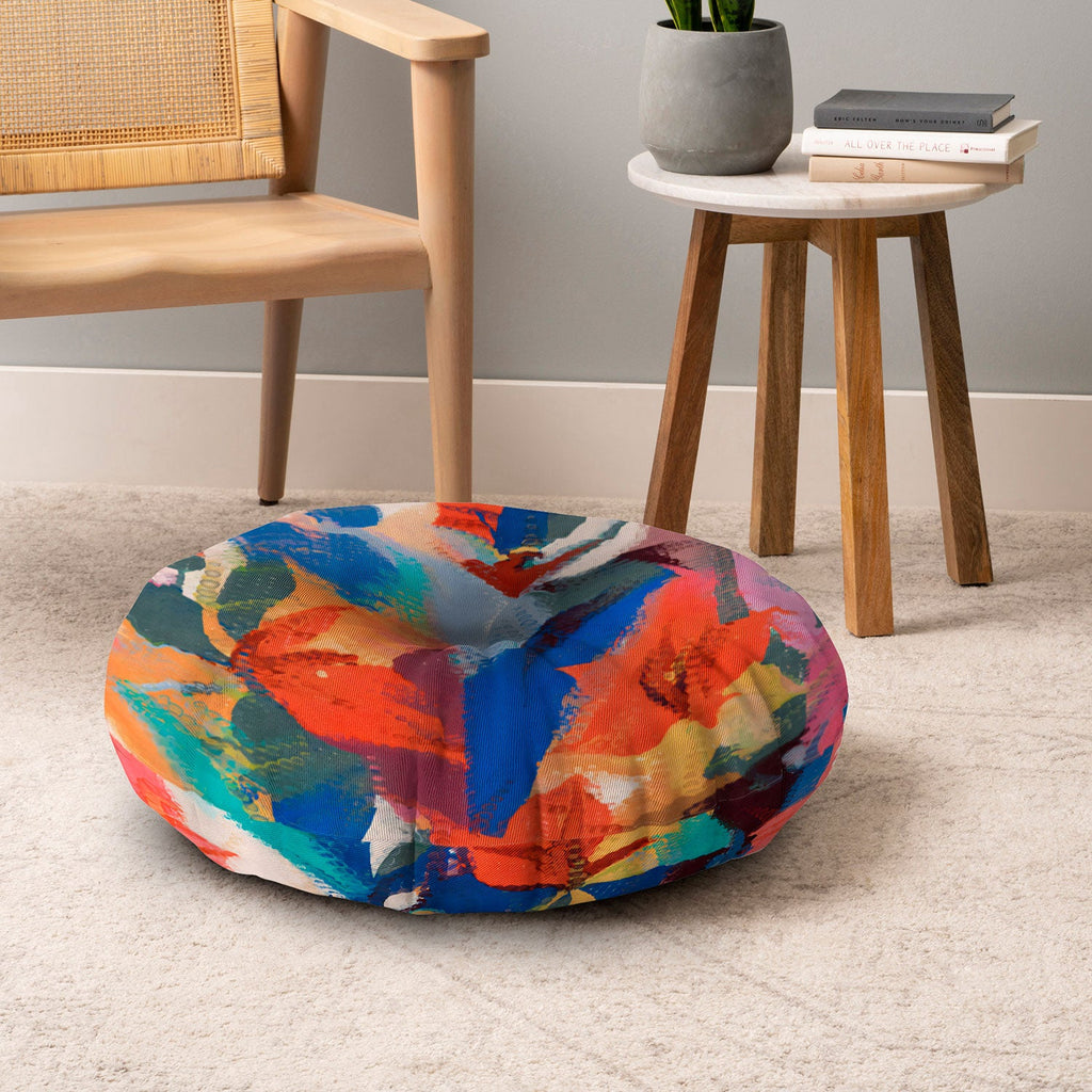 83 Oranges Wild Petals Rhapsody Floor Pillow Round
