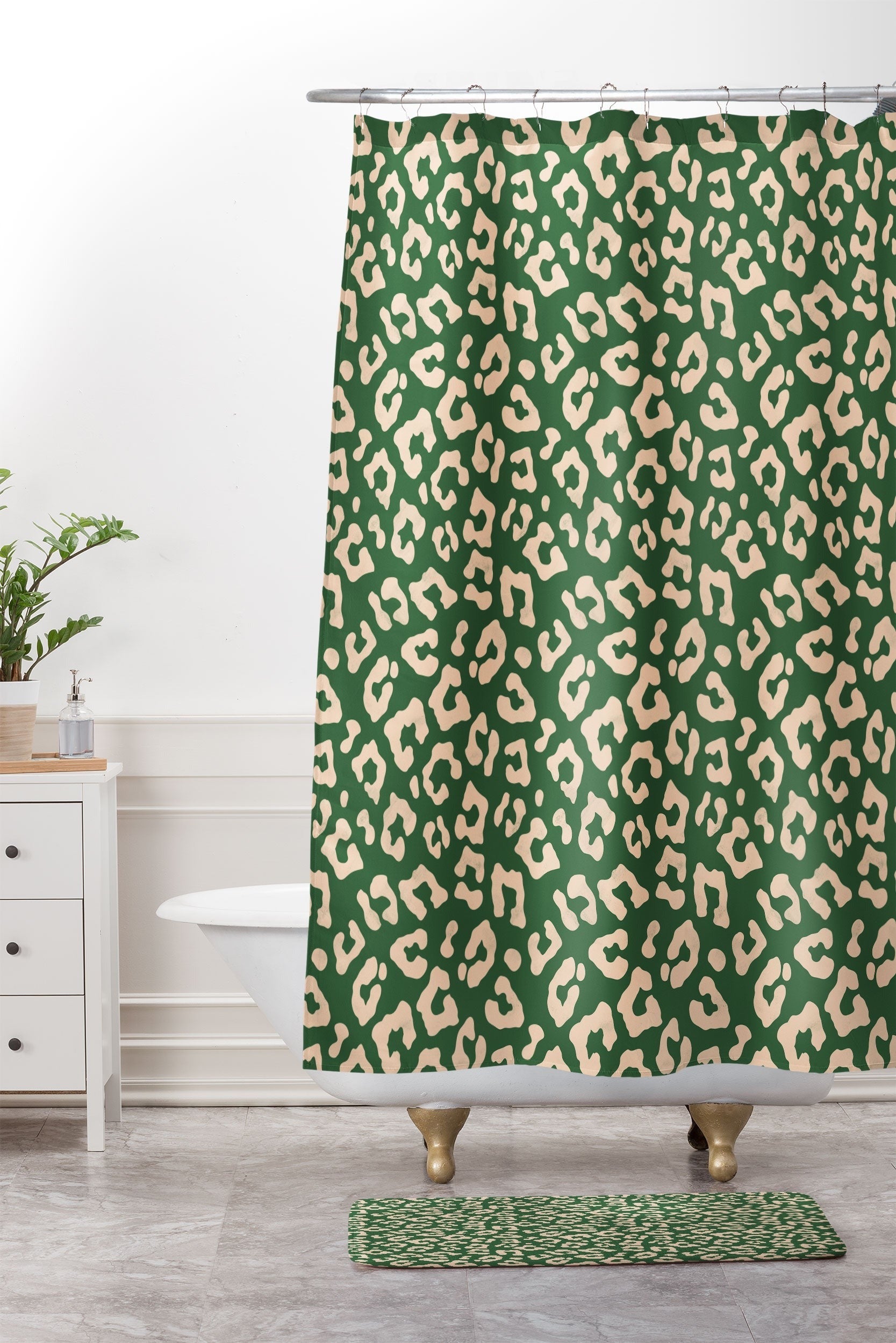 Avenie BR Cheetah Print In Green Memory Foam Bath Mat