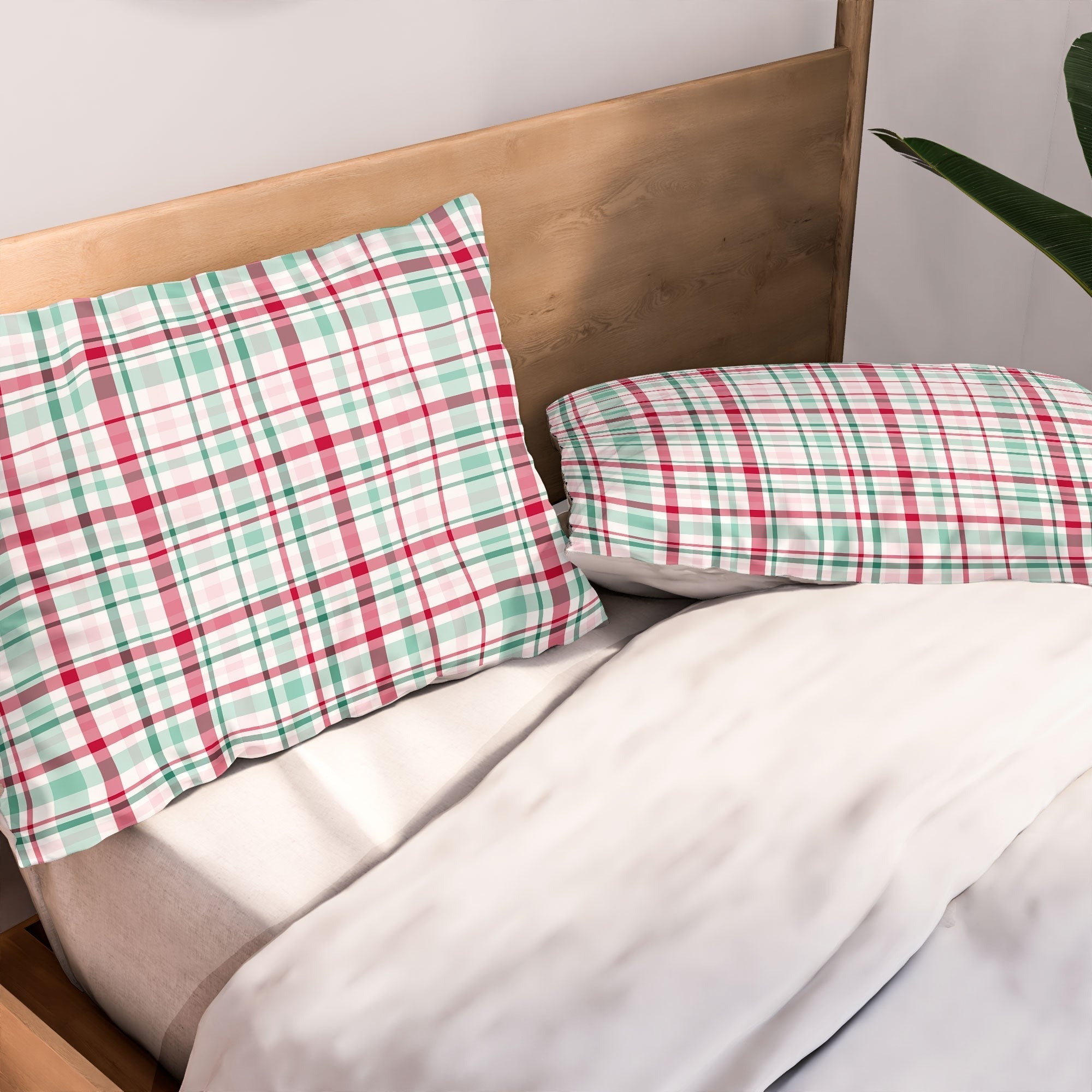 Lisa Argyropoulos Merry Vintage Plaid Pillow Shams