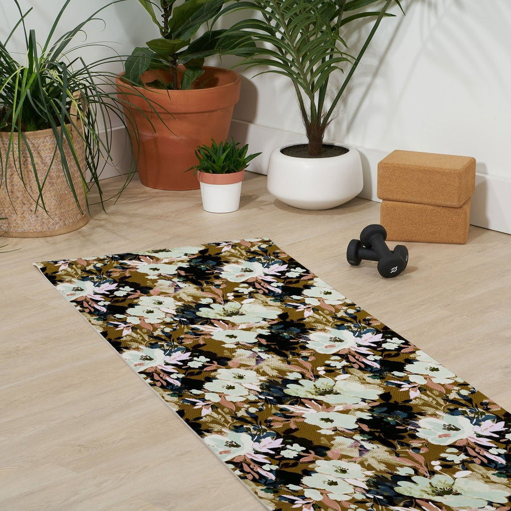 Marta Barragan Camarasa Romantic Floral Fusion Yoga Mat