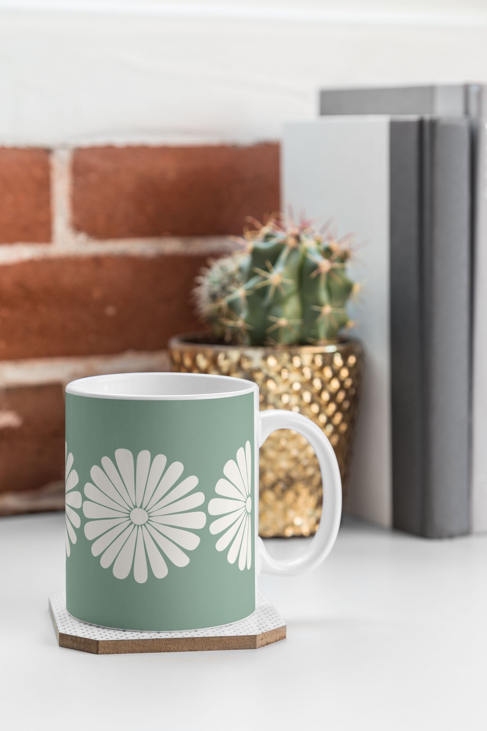 Colour Poems Retro Daisy XX Coffee Mug