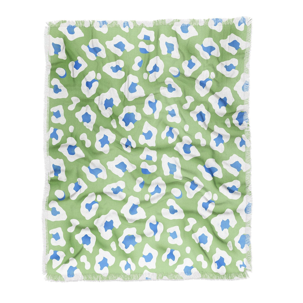 Avenie BR Cheetah Print Throw Blanket